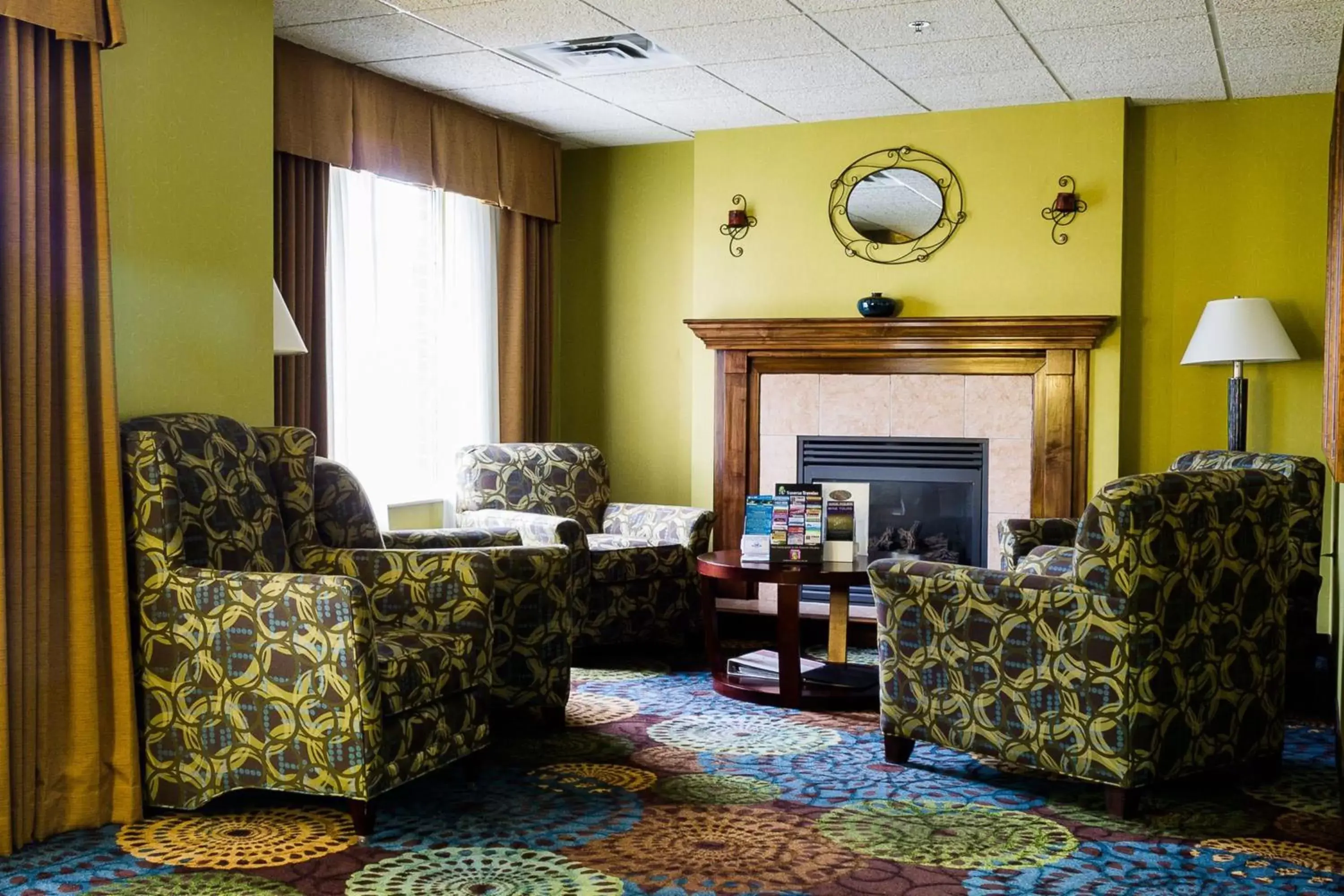 Property building, Seating Area in Holiday Inn Express Hotel & Suites Acme-Traverse City, an IHG Hotel