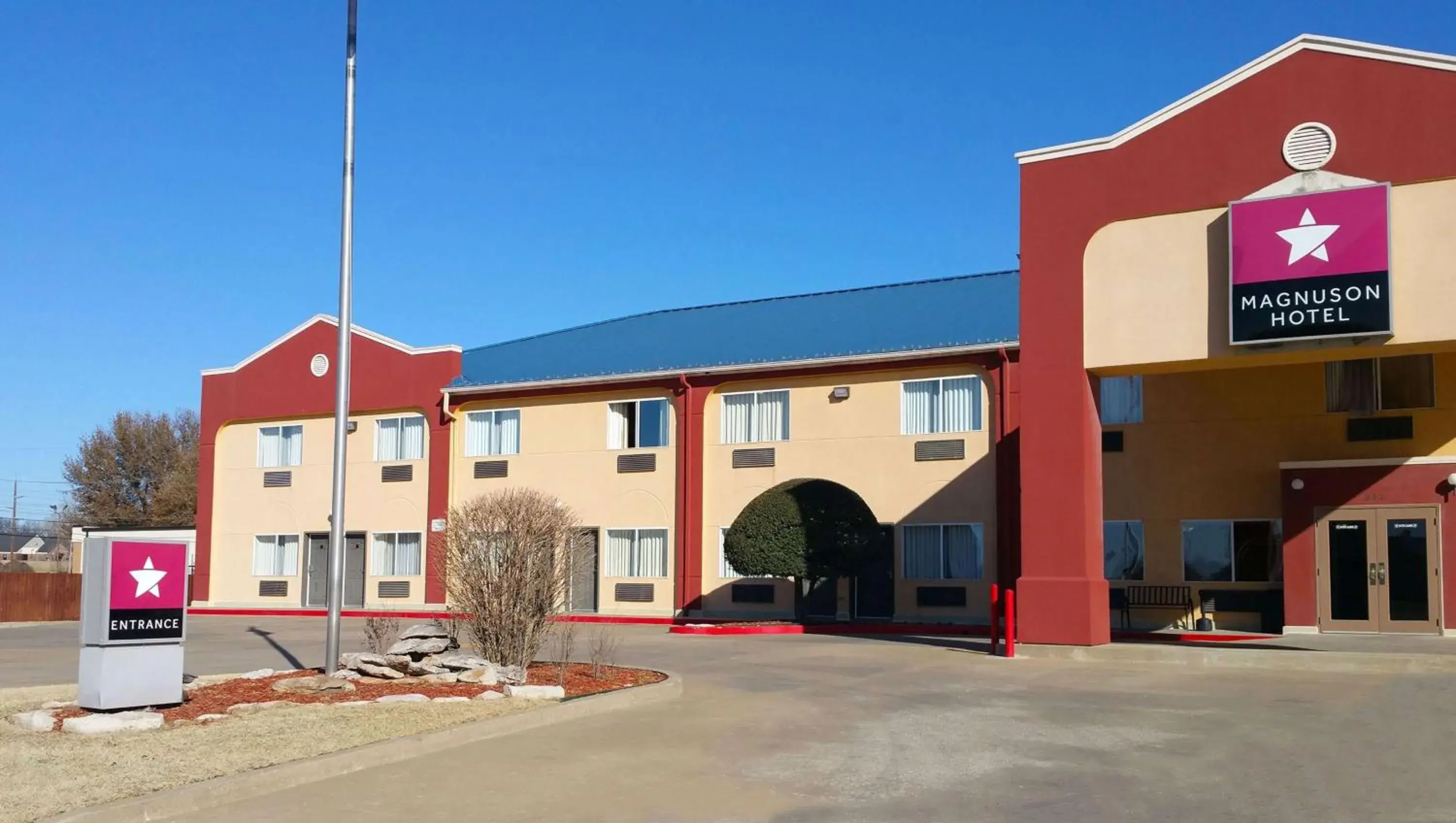 Property building in Magnuson Hotel Sand Springs-Tulsa West