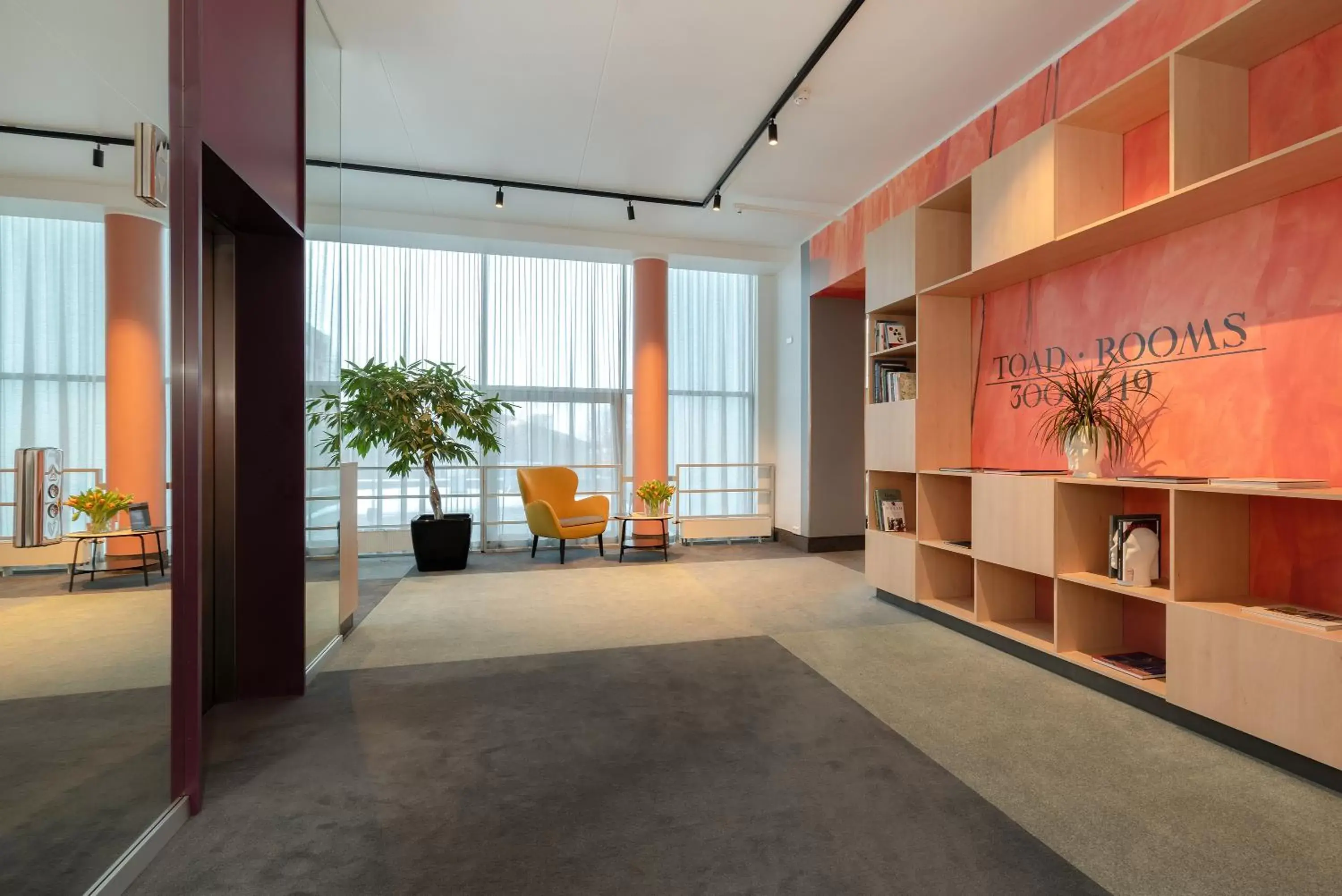 Library, Lobby/Reception in Art Hotel Pallas by Tartuhotels