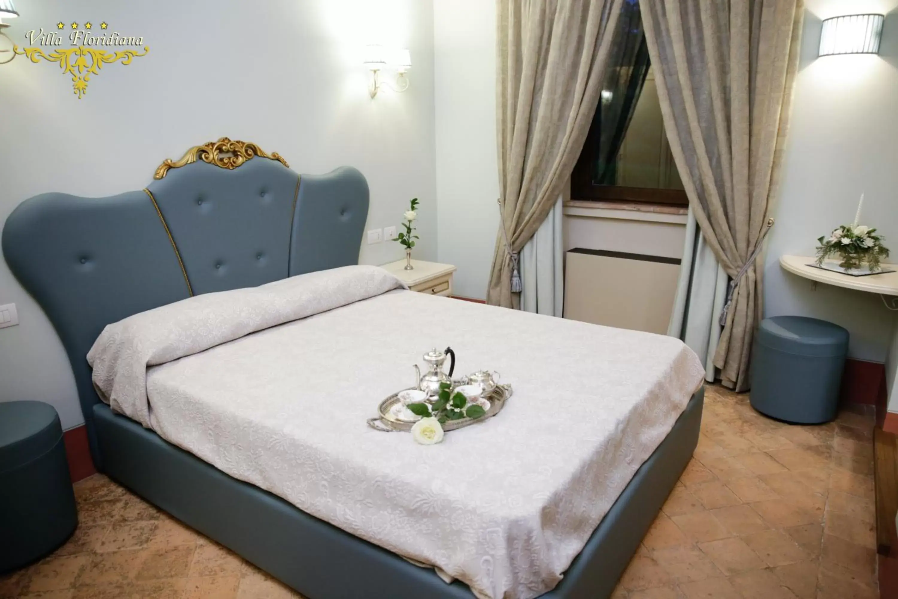 Bed in Villa Floridiana