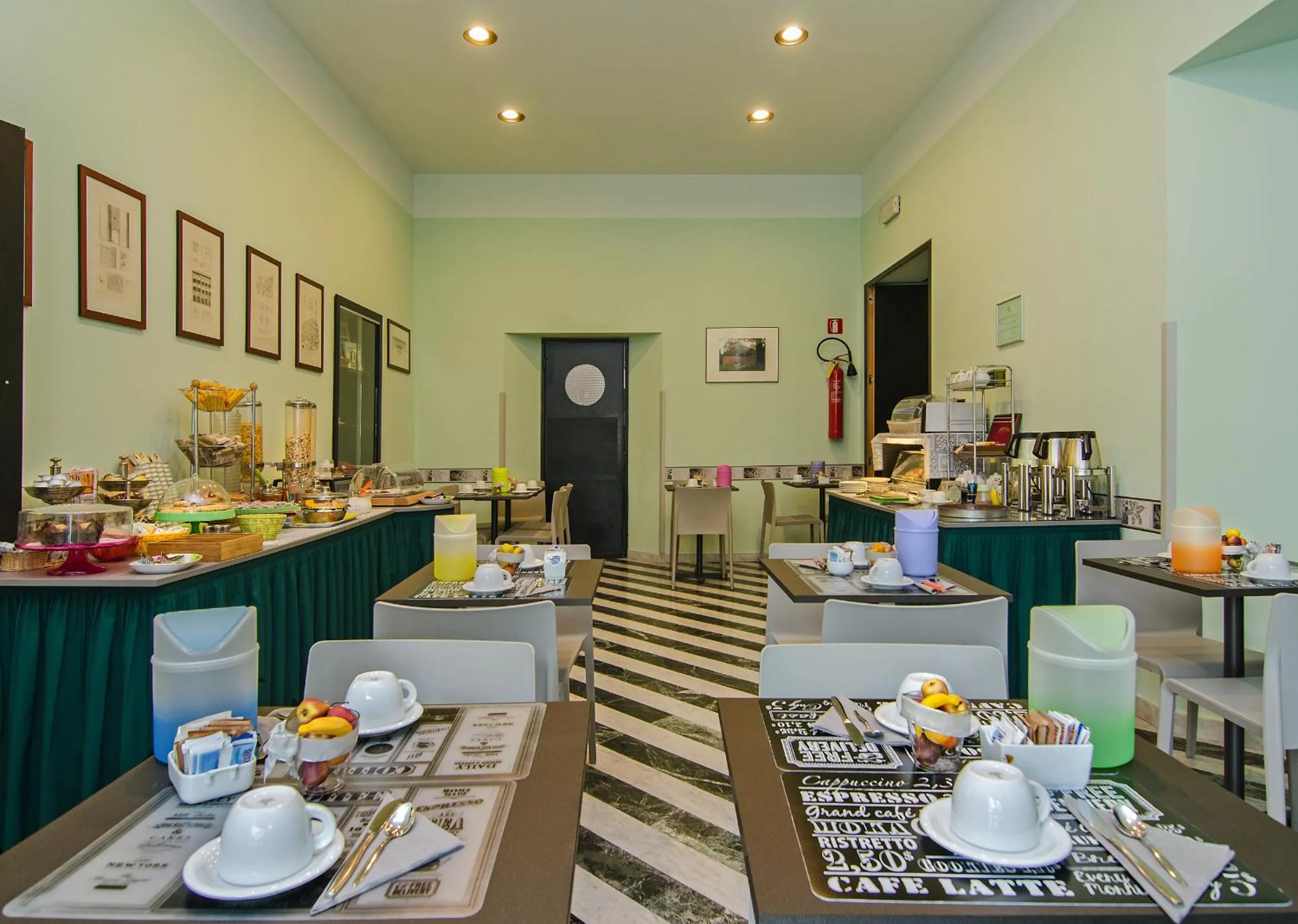 Lounge or bar in Hotel Rex