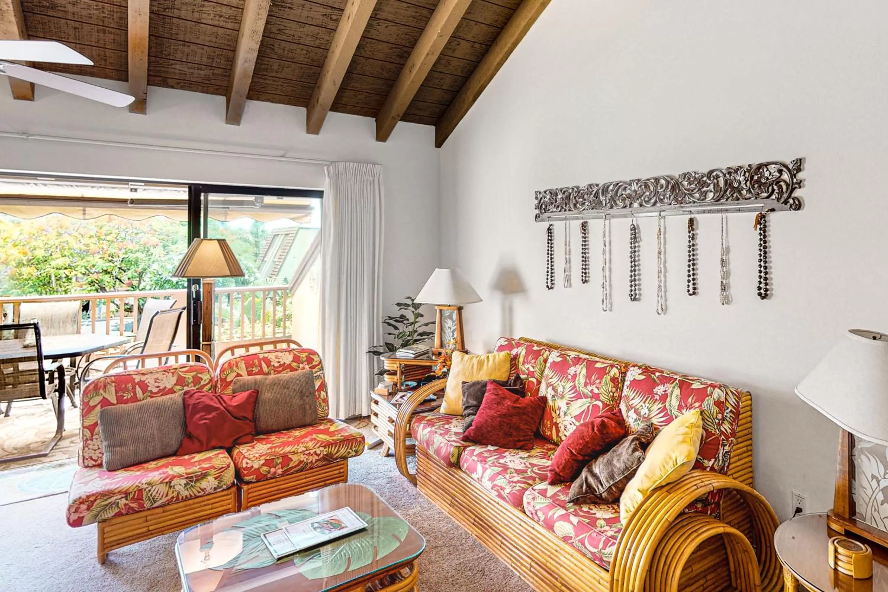 Seating Area in Maui Kamaole