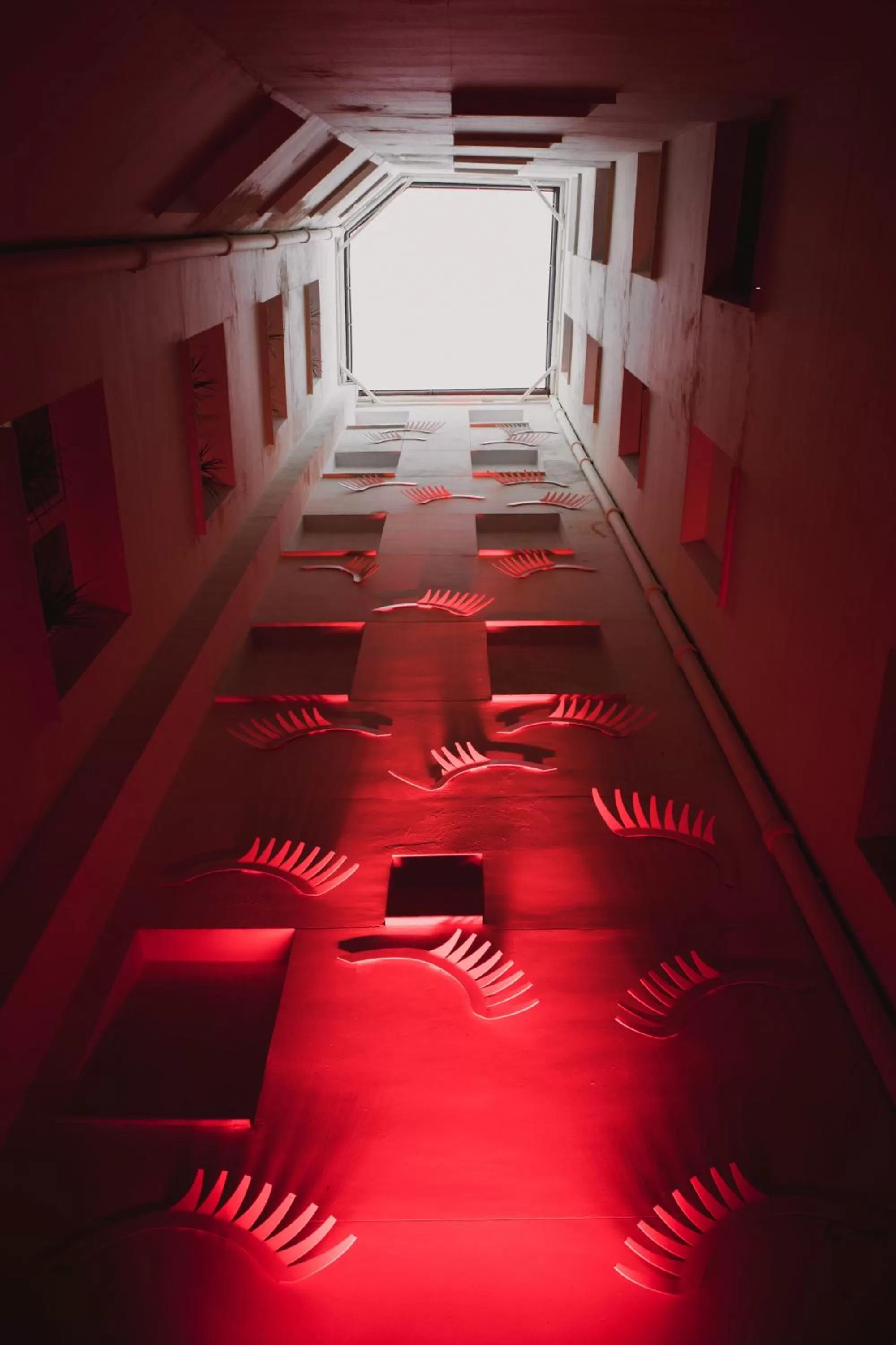 Property building in room Select Sol