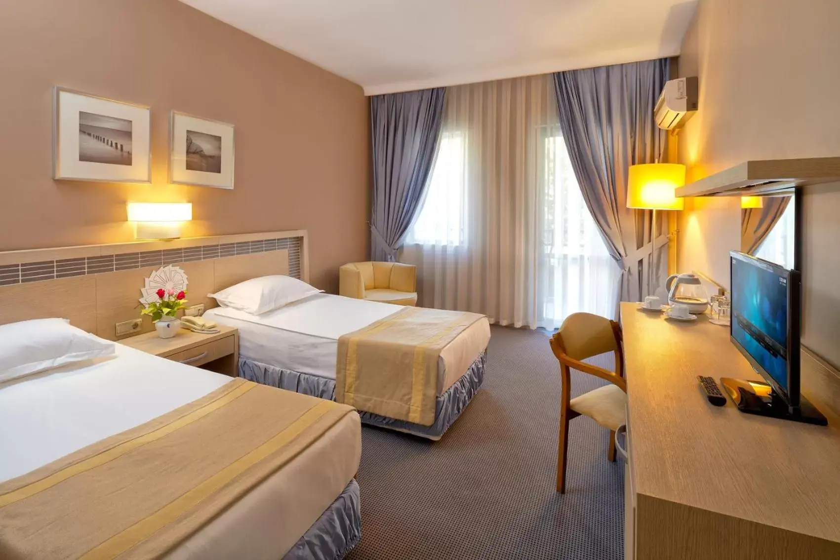 Bedroom, Bed in Pam Thermal Hotel Clinic & Spa Bedroom, Bed in Pam Thermal Hotel Clinic & Spa