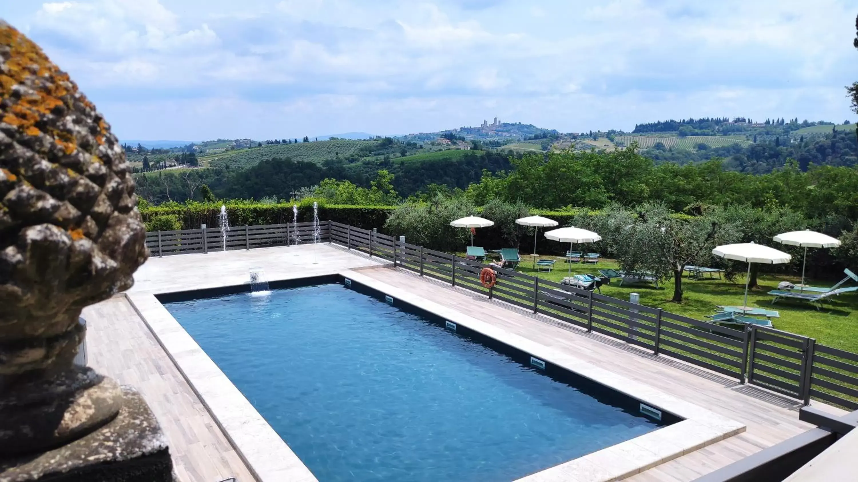 Swimming pool, Pool View in Villasanpaolo Resort & Spa