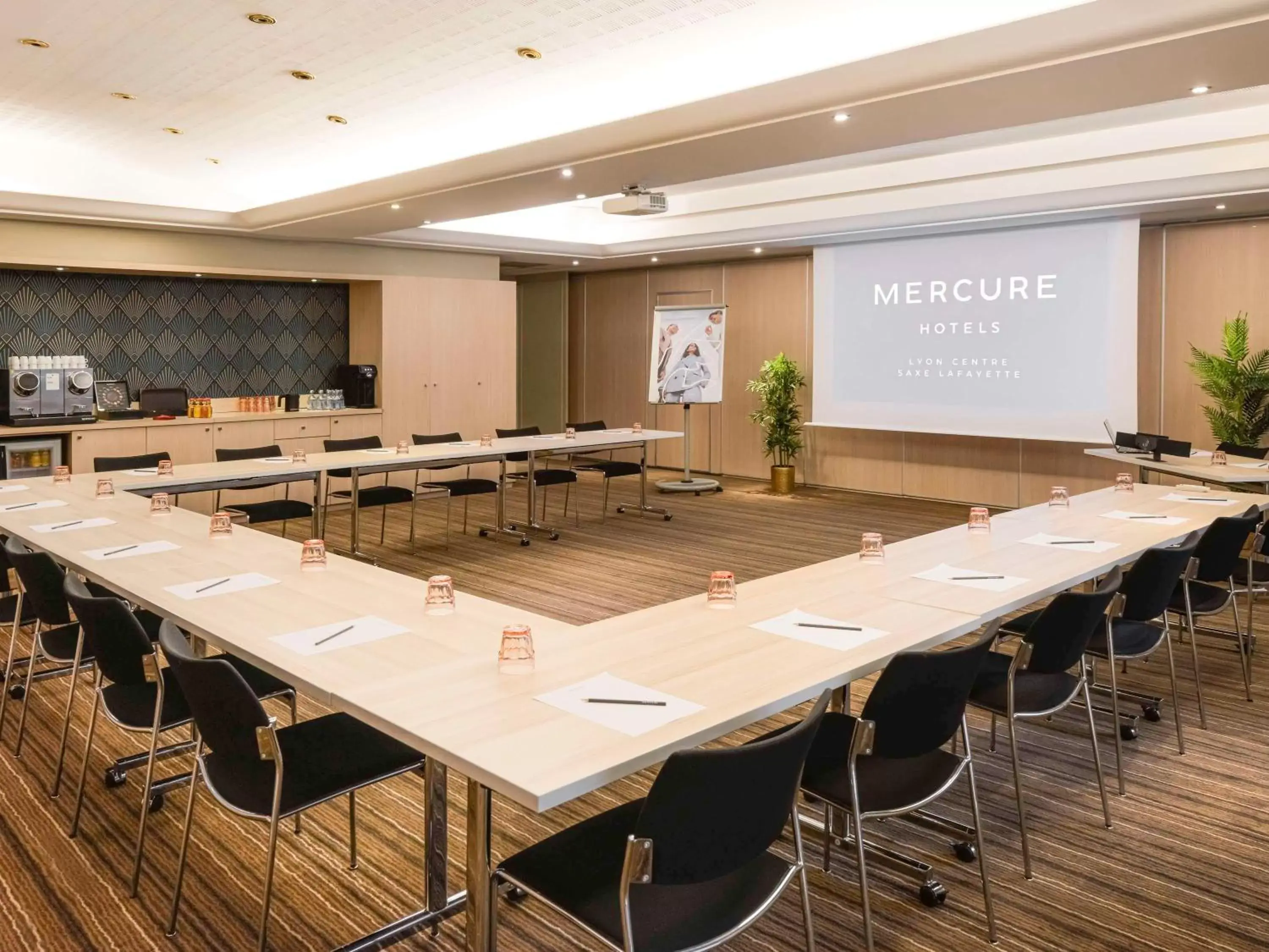 Meeting/conference room, Business Area/Conference Room in Mercure Lyon Centre Saxe Lafayette
