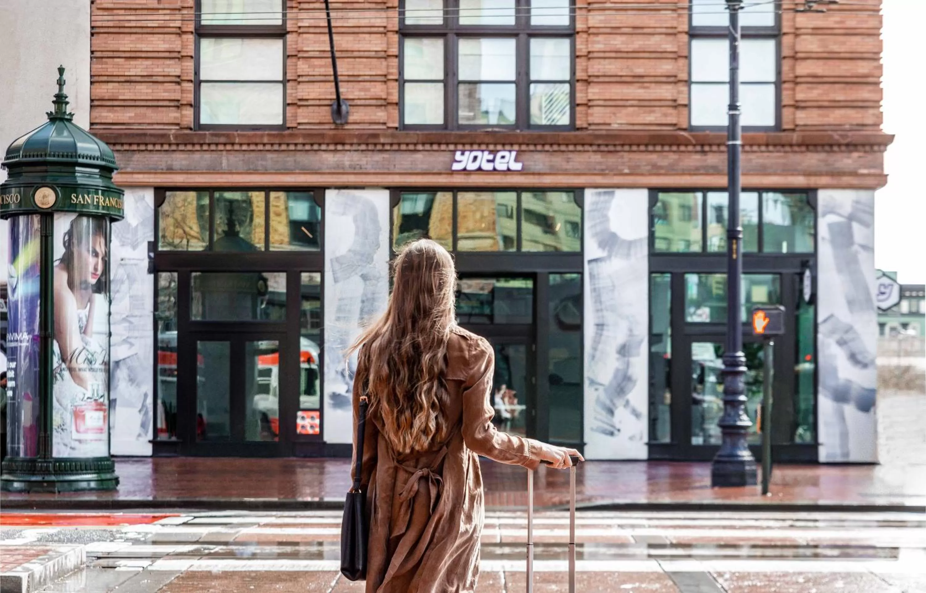 Facade/entrance in Yotel San Francisco