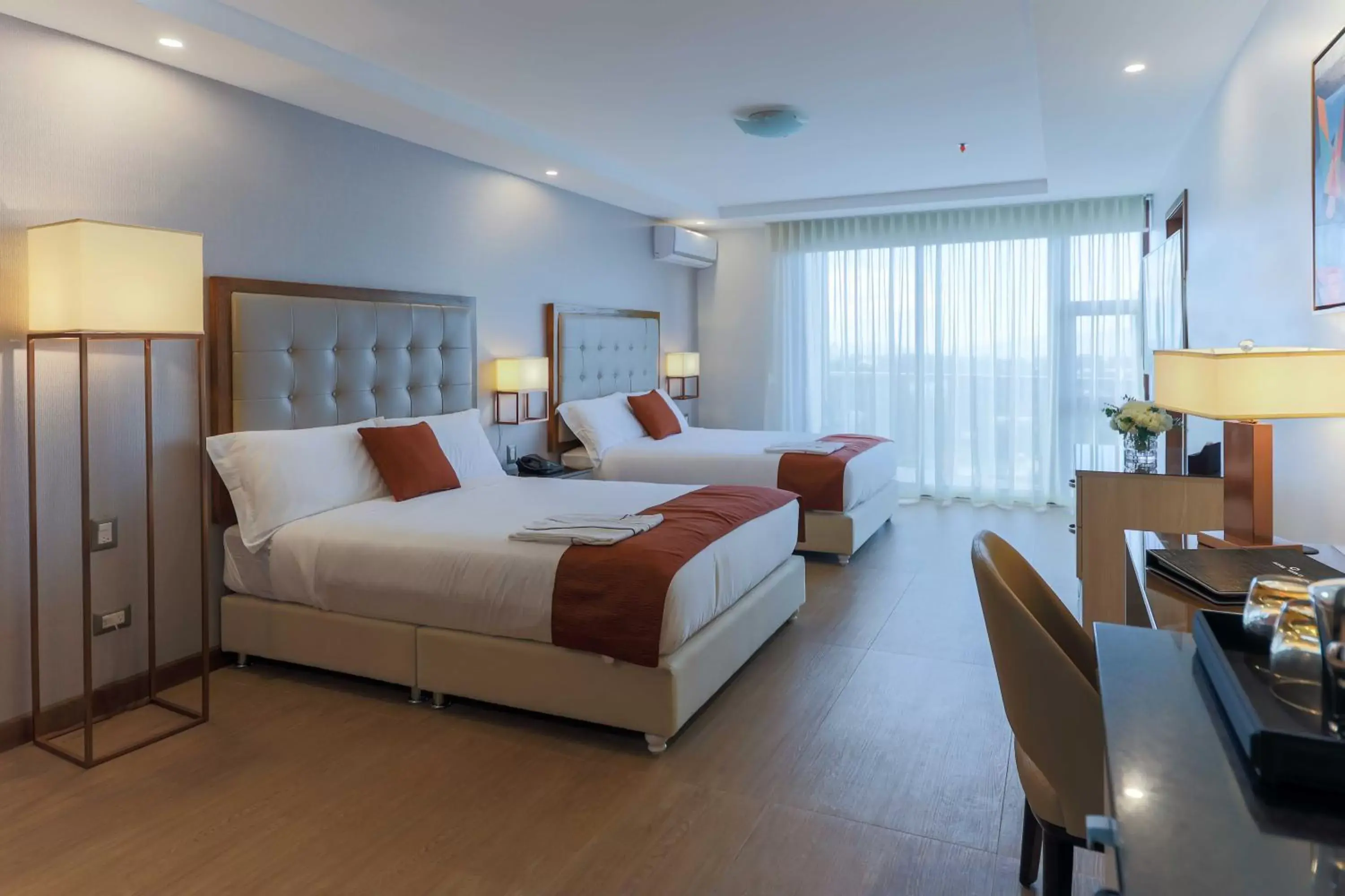 Deluxe Double Room with Two Double Beds in Hotel Vista Quince Deluxe Double Room with Two Double Beds in Hotel Vista Quince