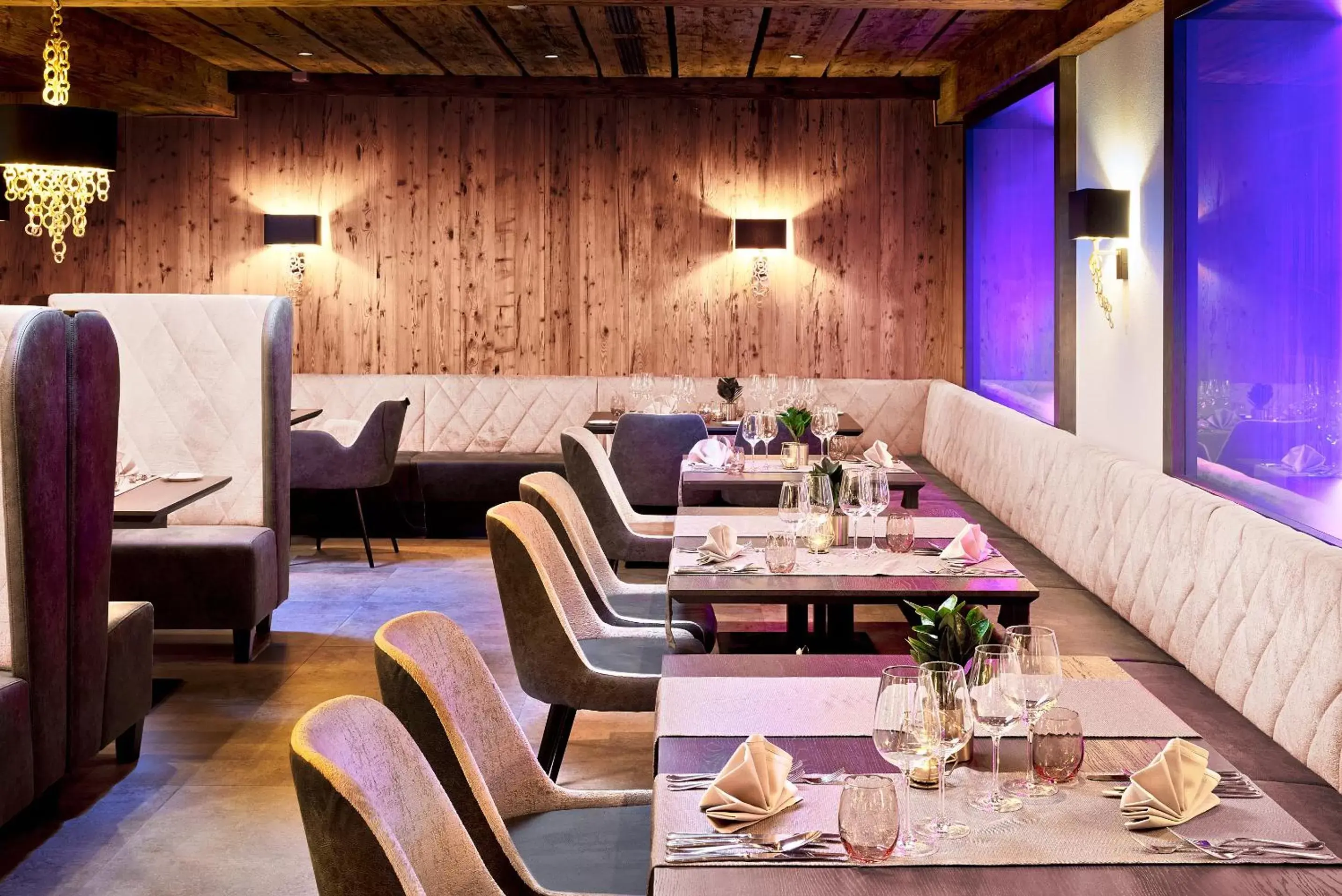 Restaurant/Places to Eat in Sporthotel Ellmau in Tirol