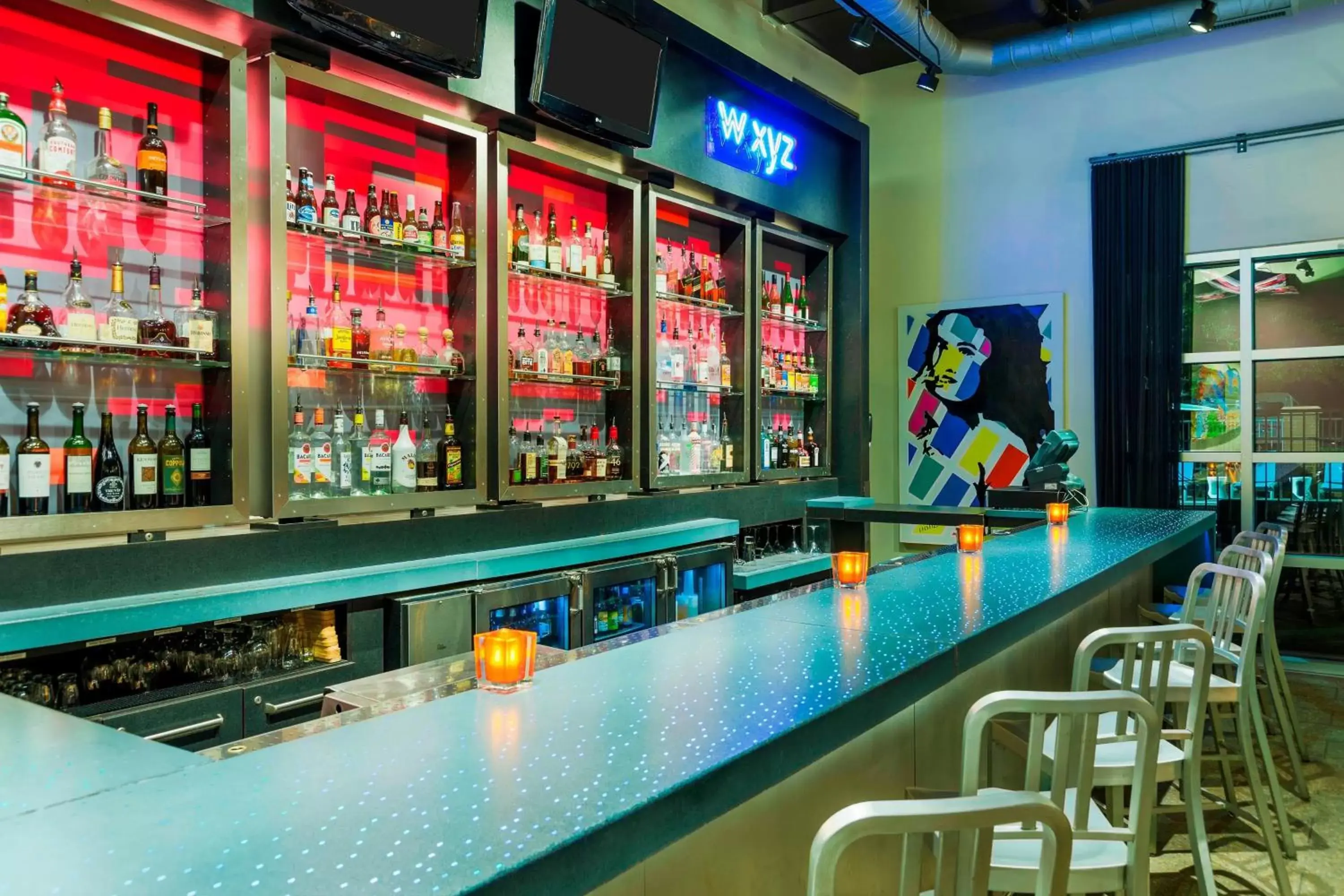 Restaurant/places to eat in Aloft Tallahassee Downtown