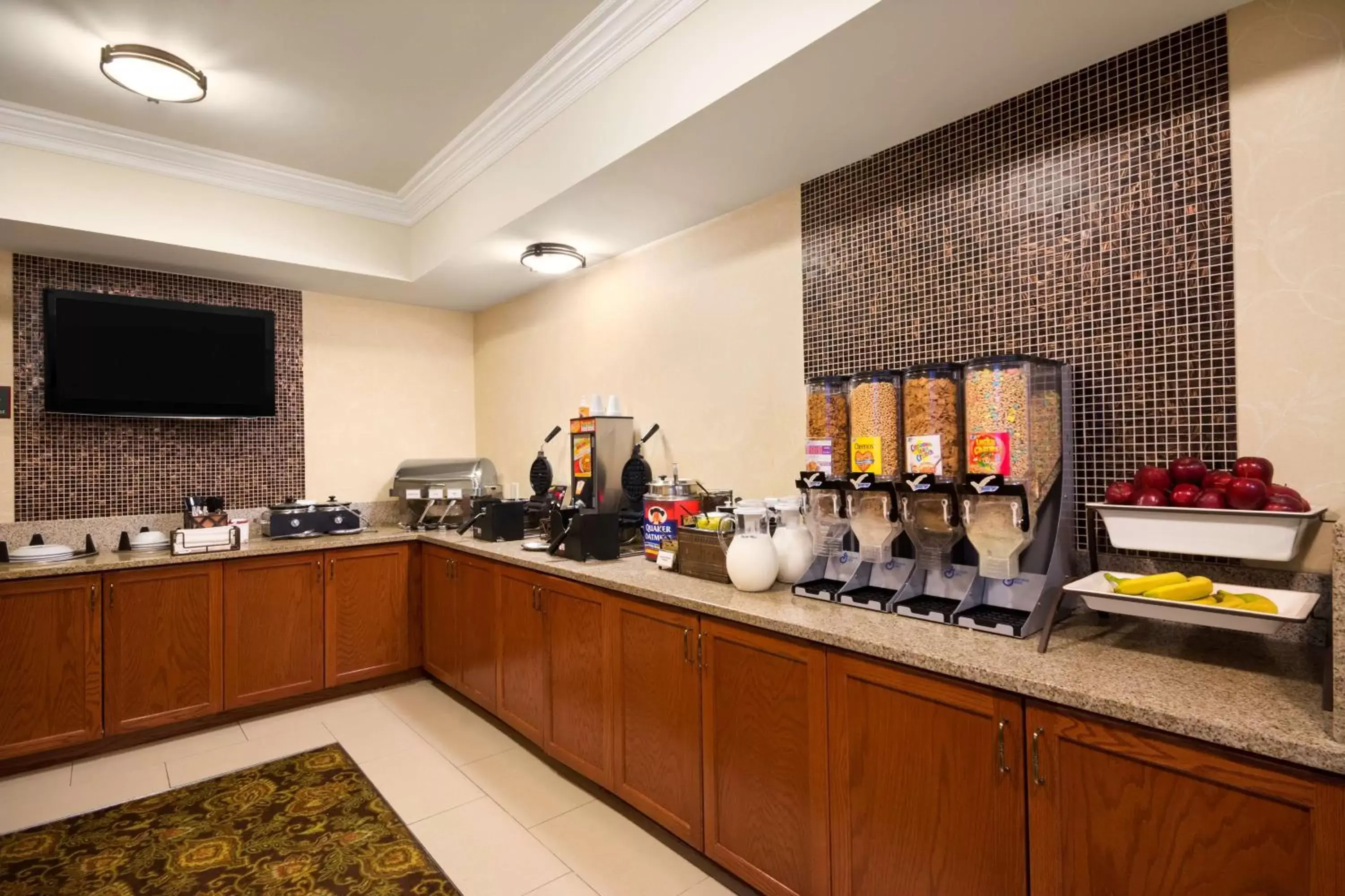 Restaurant/places to eat in Country Inn & Suites by Radisson, Atlanta I-75 South, GA