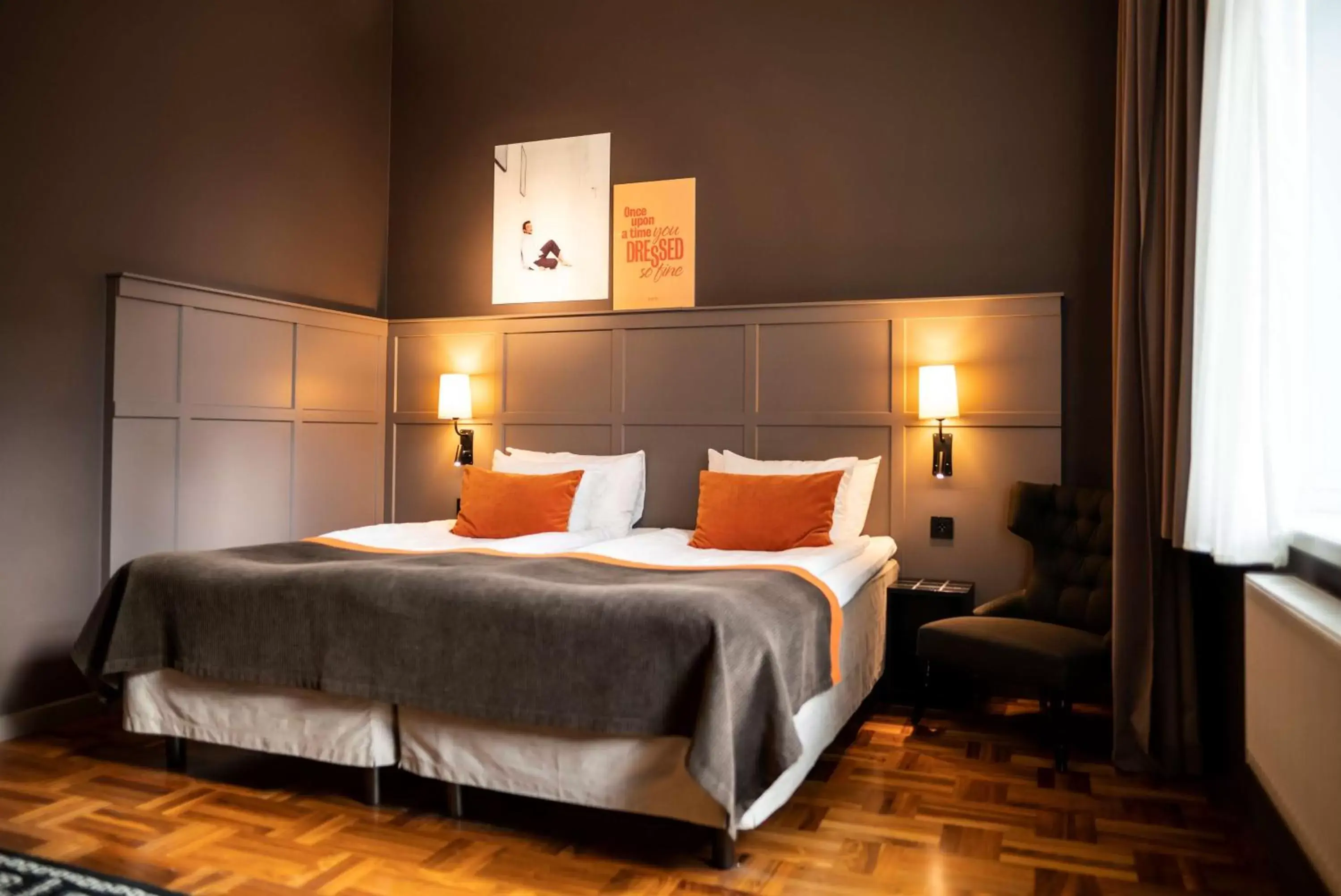 Photo of the whole room, Bed in Scandic Grand Central