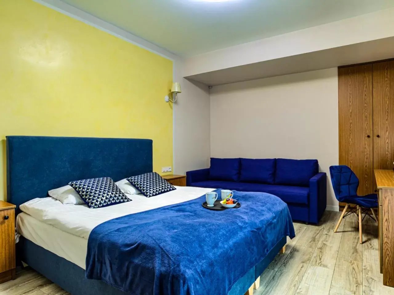 Standard Queen Room in GRONO Apartamenty Standard Queen Room in GRONO Apartamenty