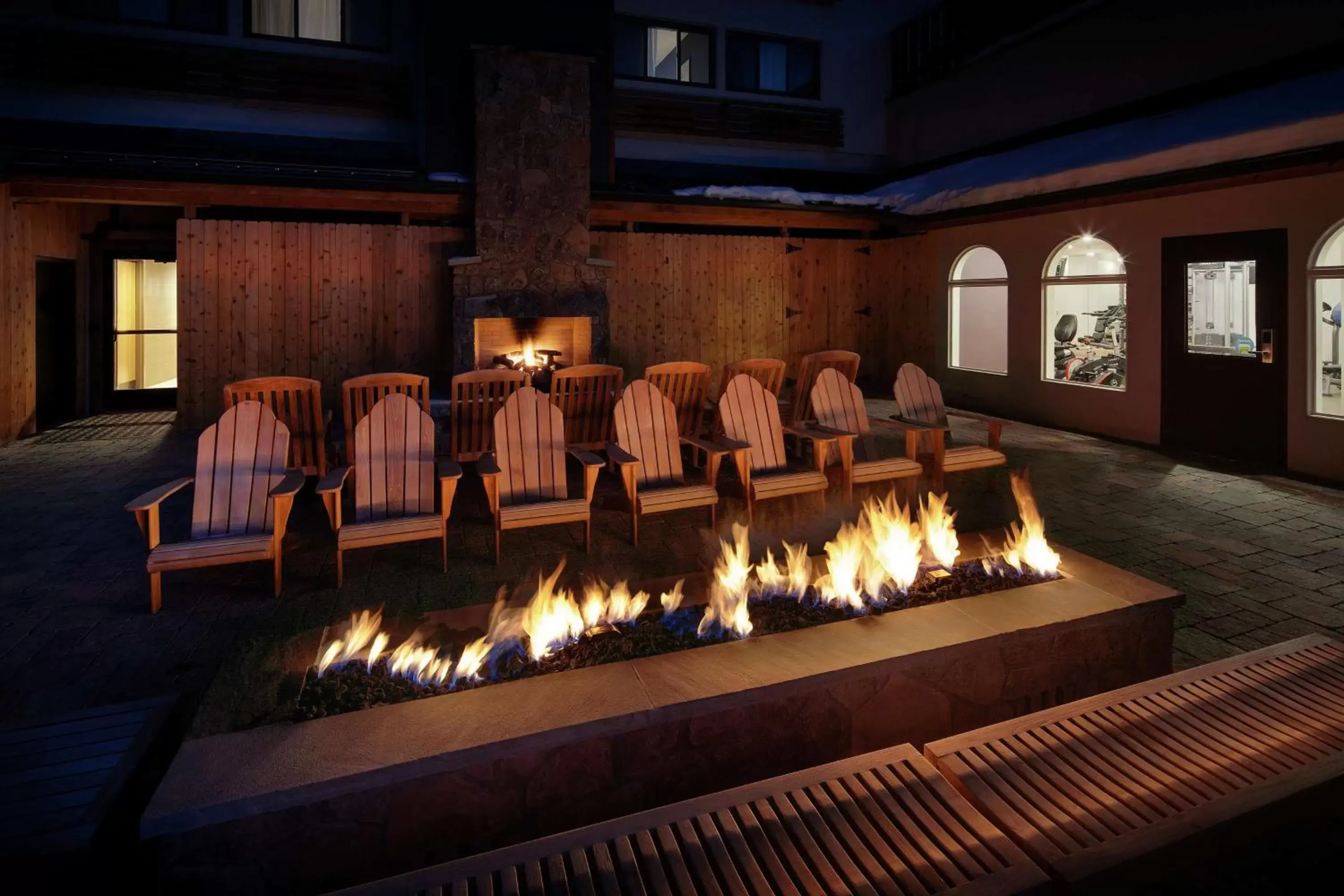 Property building in Highline Vail - a DoubleTree by Hilton