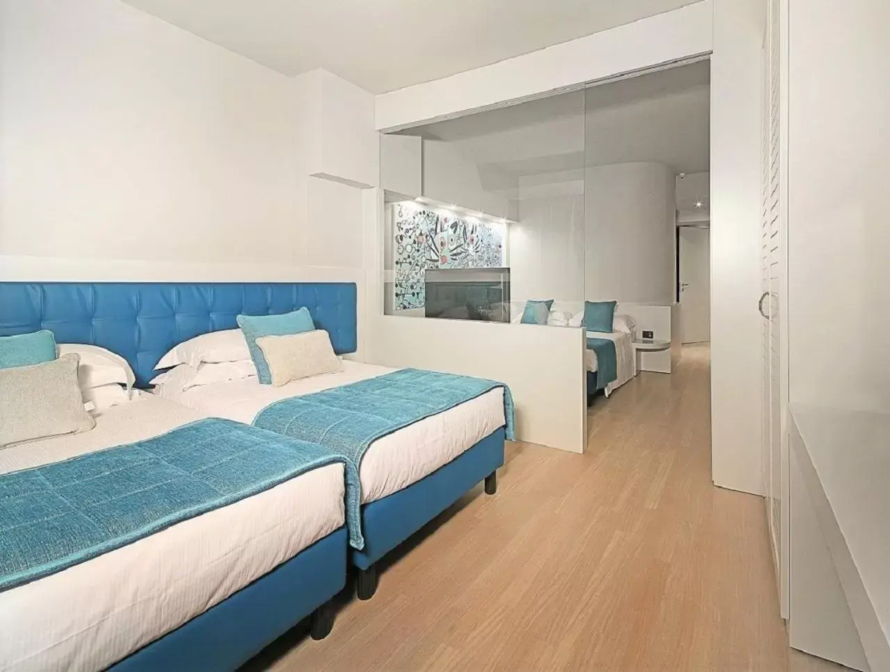 Photo of the whole room, Bed in Hotel Salò du Parc Photo of the whole room, Bed in Hotel Salò du Parc