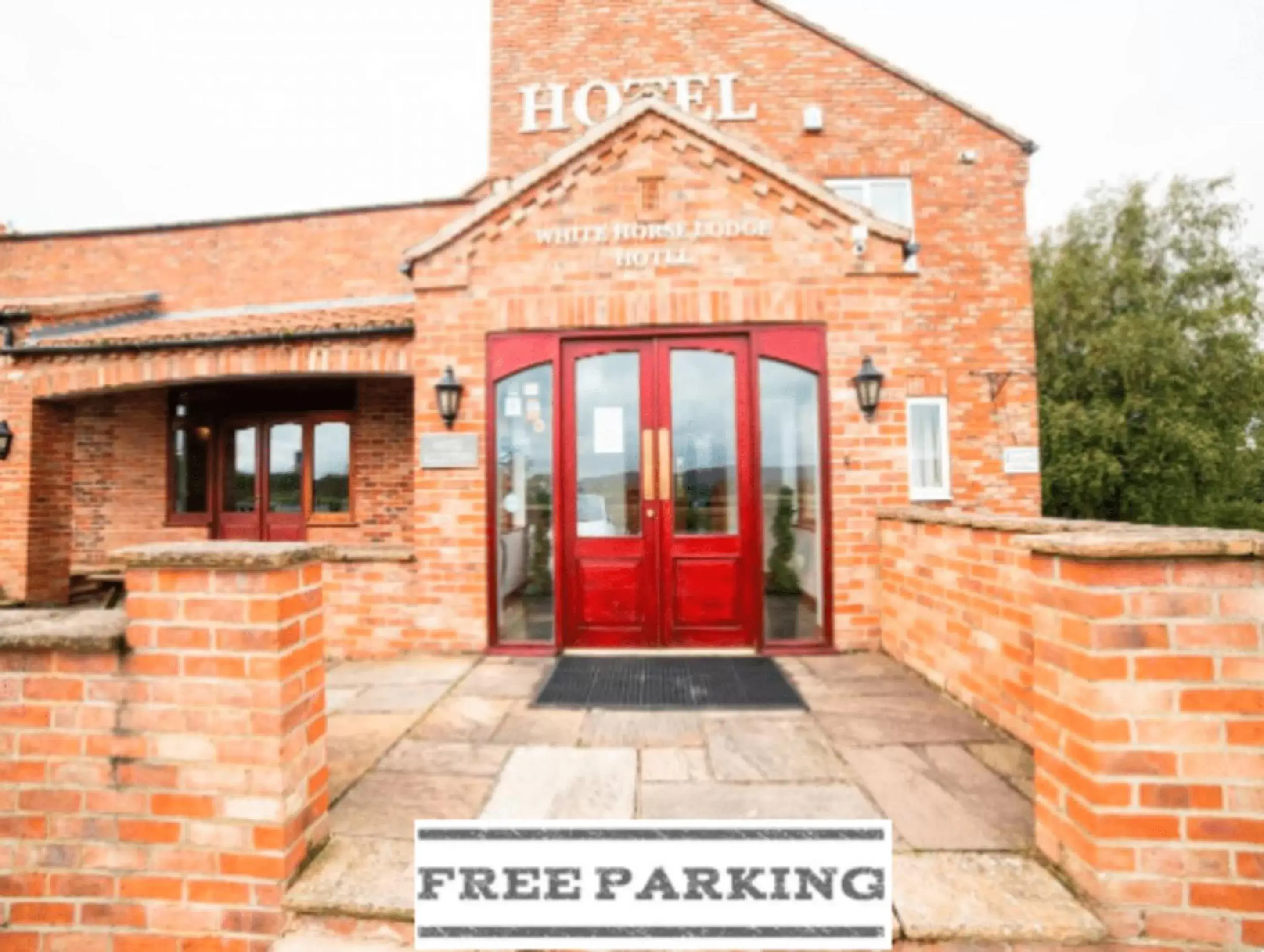 Property building in OYO White Horse Lodge Hotel, East Thirsk