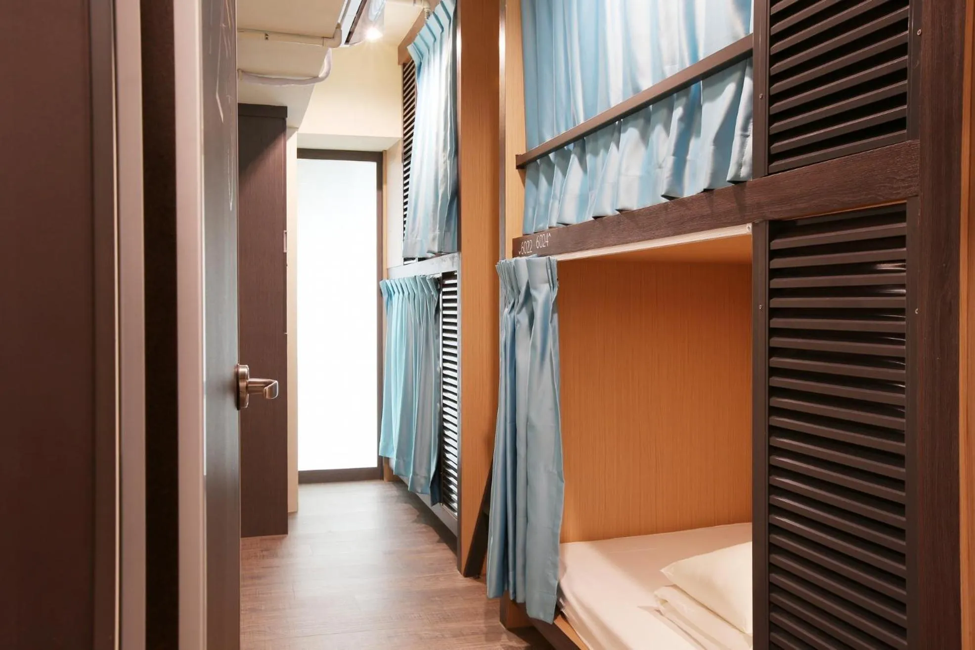 bunk bed in Loosha Hostel