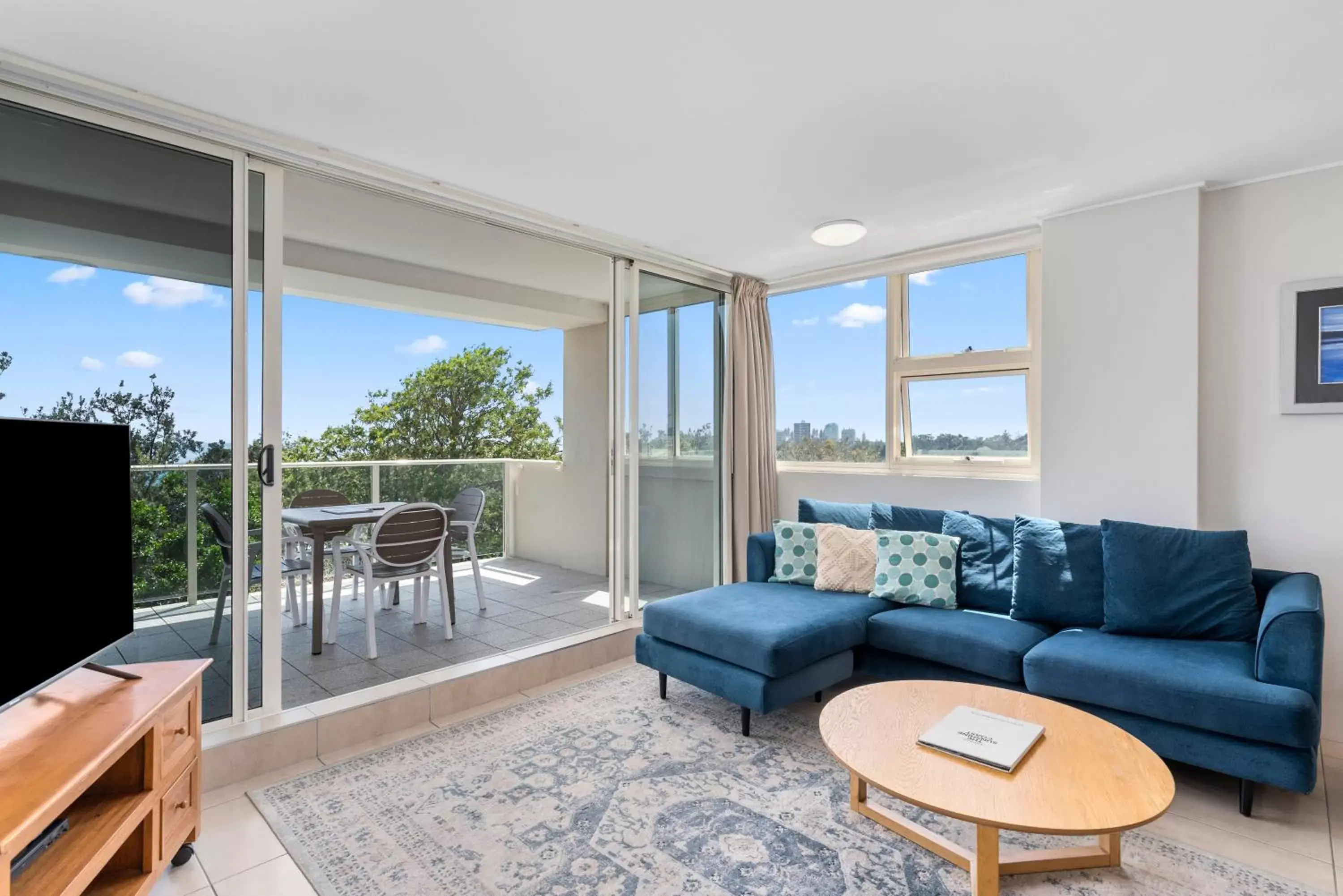 View (from property/room), Seating Area in 84 The Spit Holiday Apartments