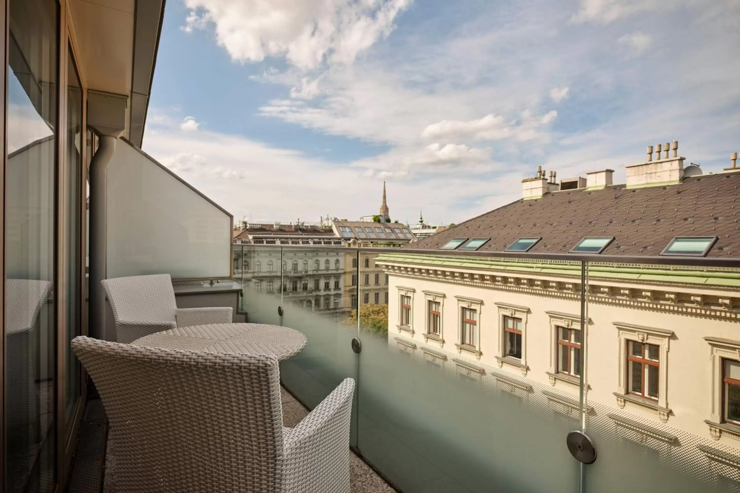 Photo of the whole room, Balcony/Terrace in The Ritz-Carlton, Vienna