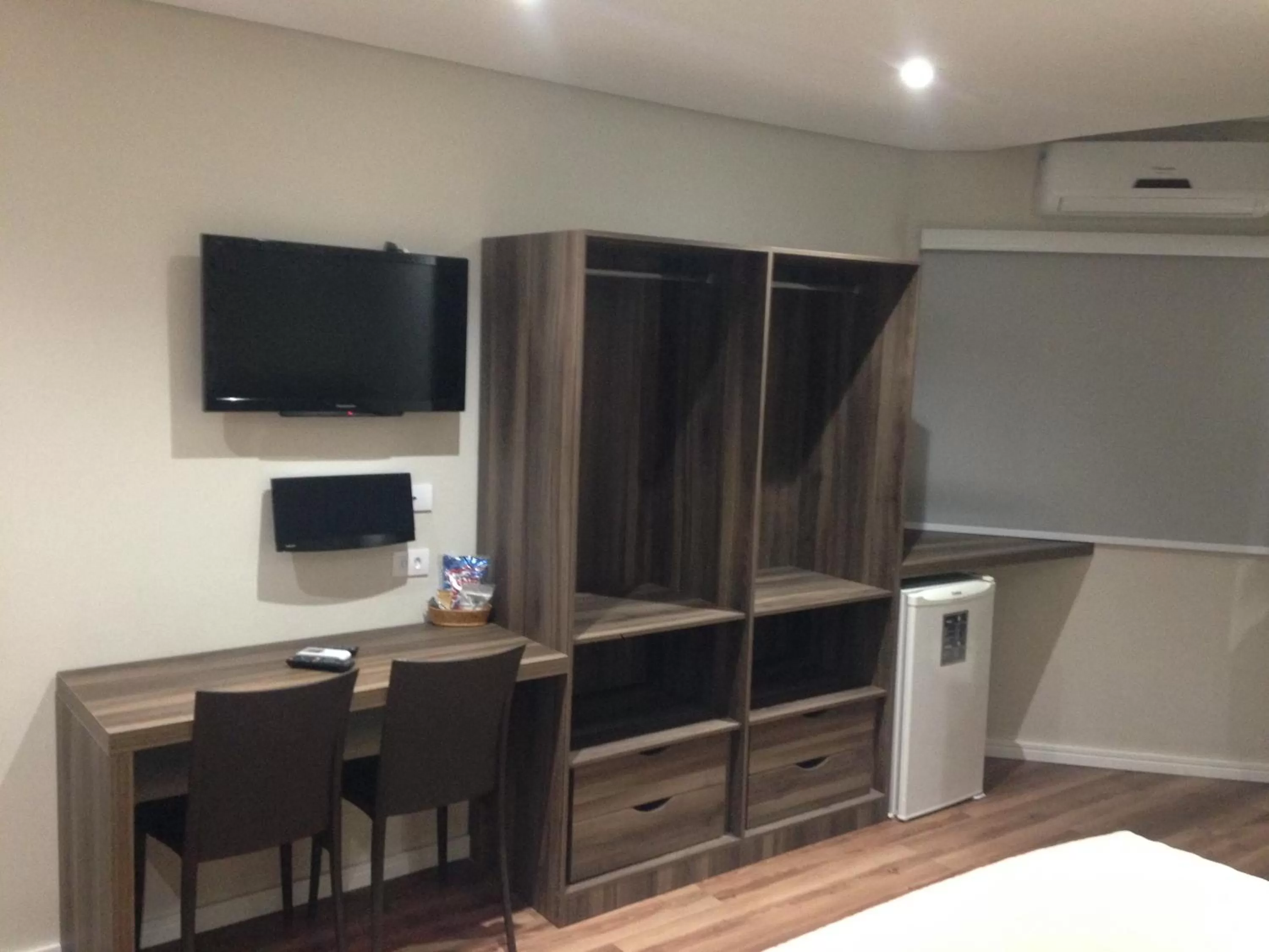 Bed in Hotel Biz Urban- EXPO CENTER NORTE