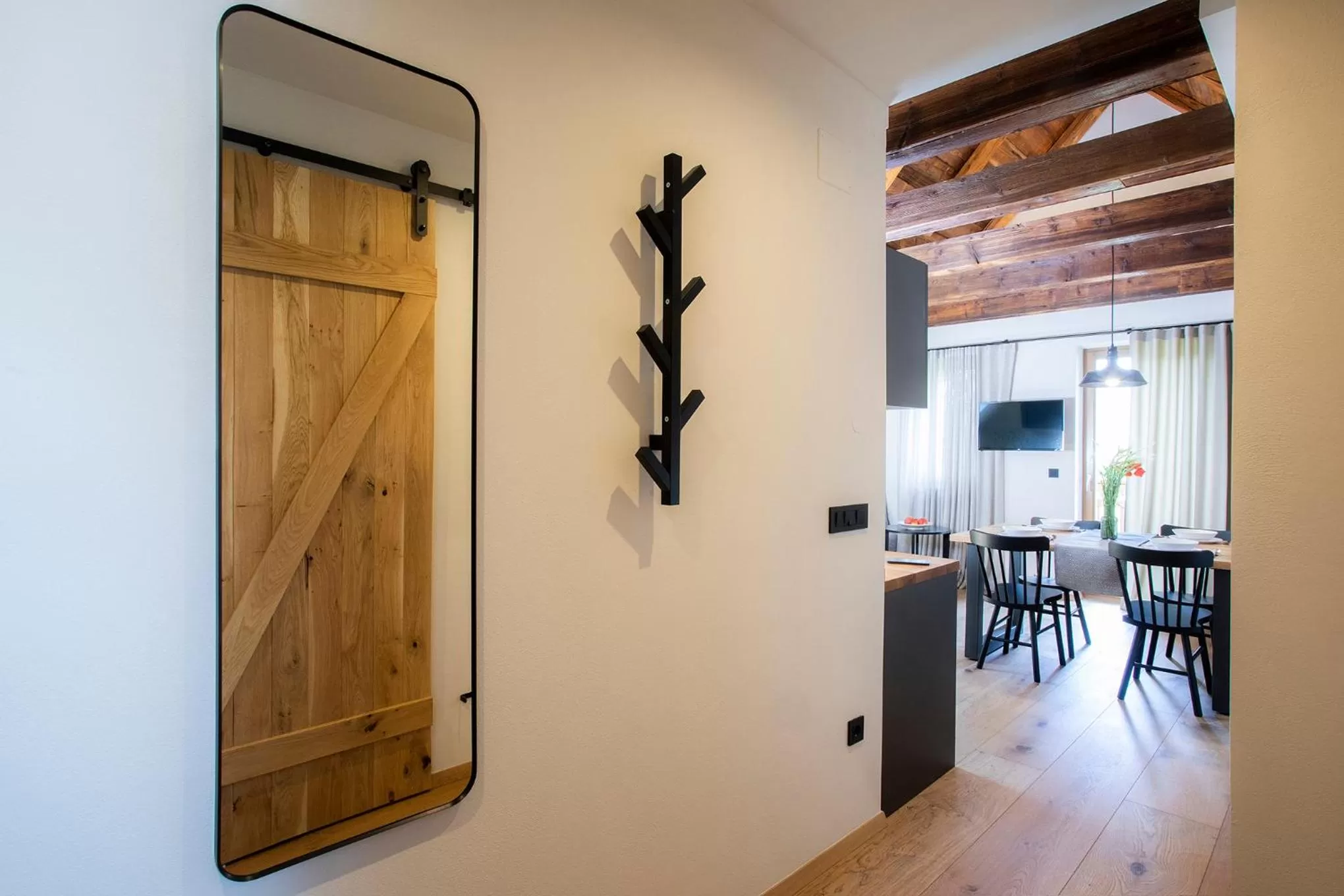 Dining area in House Troha - Rooms & Apartments