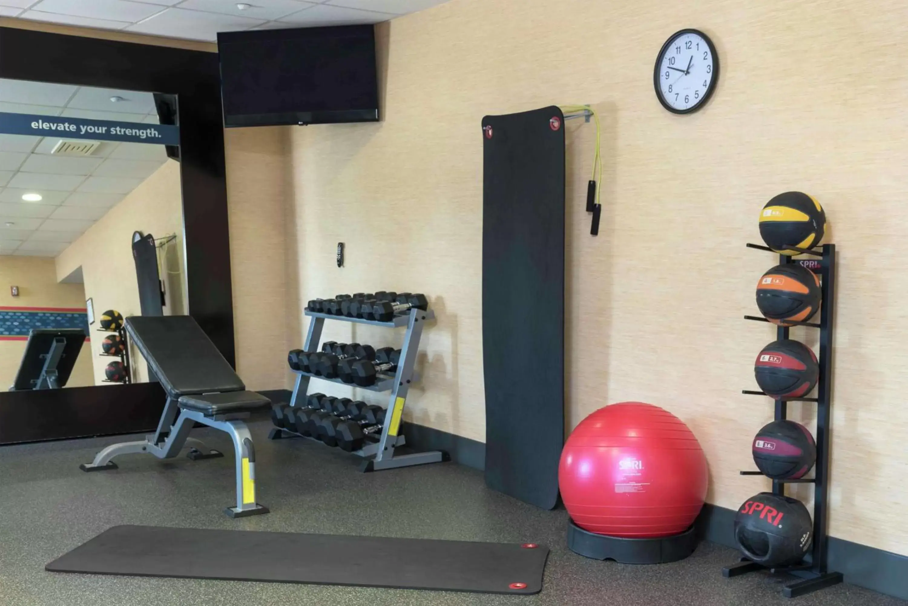 Fitness centre/facilities, Fitness Center/Facilities in Hampton Inn Joliet/I-55