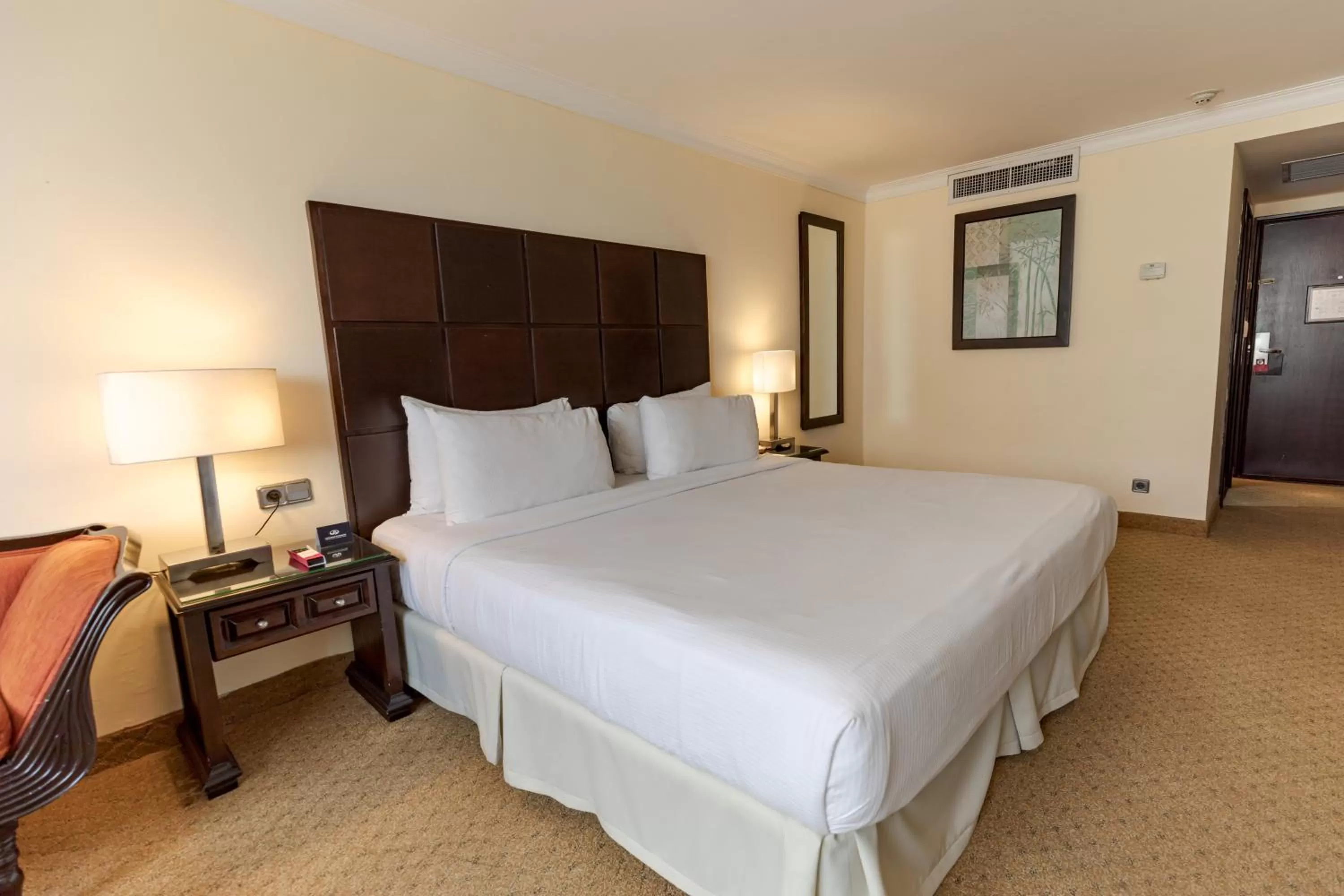 Deluxe Pool View in Dominican Fiesta Hotel