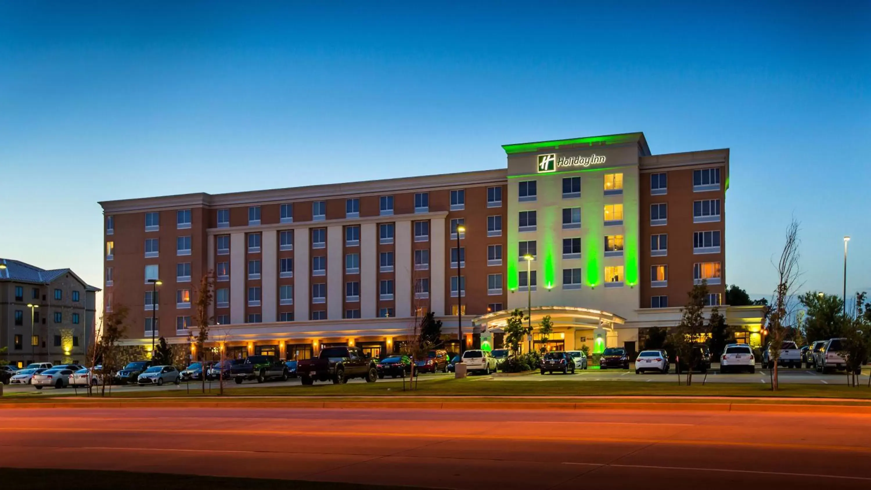 Property Building in Holiday Inn Oklahoma City Airport, an IHG Hotel