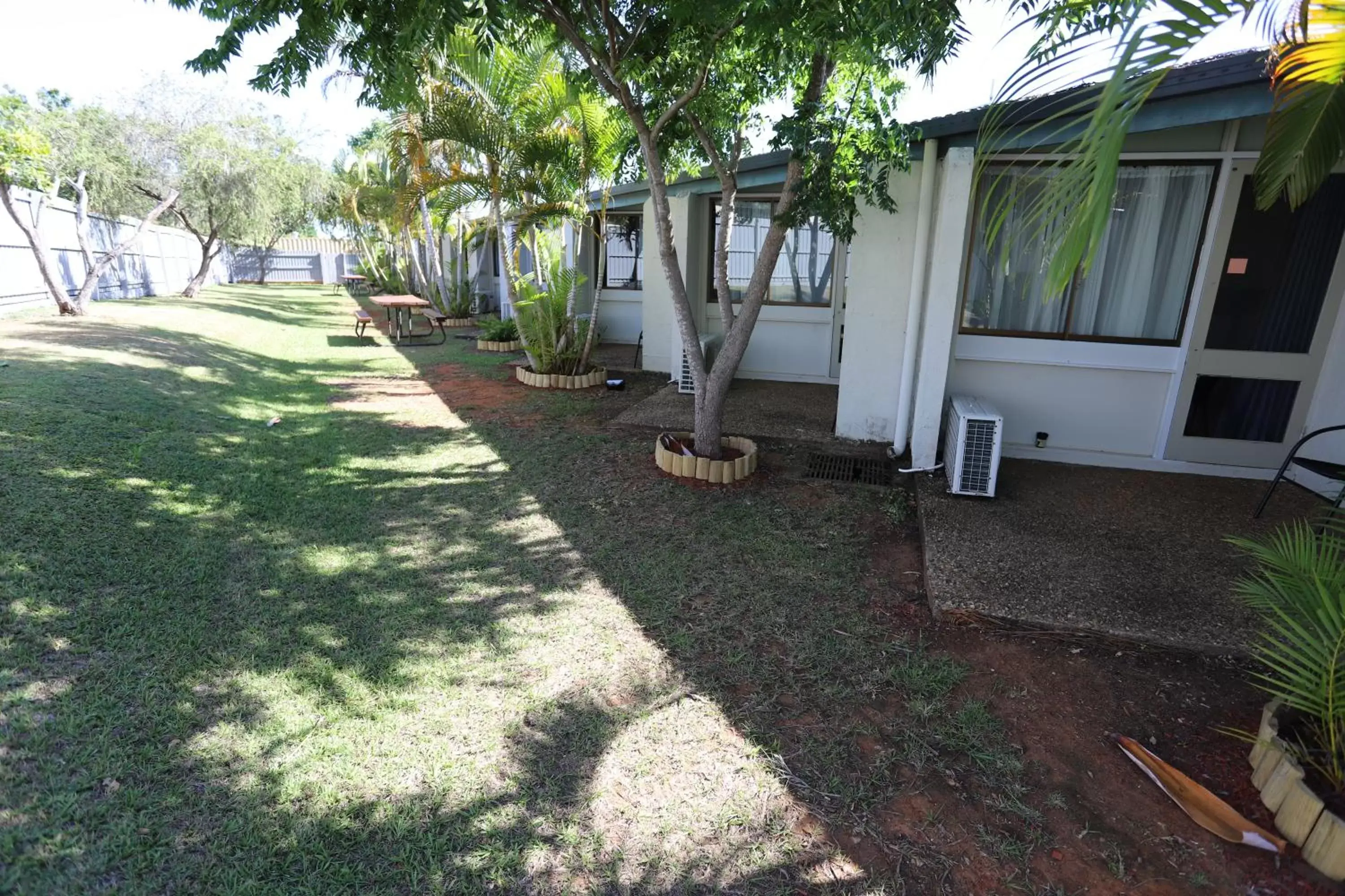 Garden in Kallangur Motel