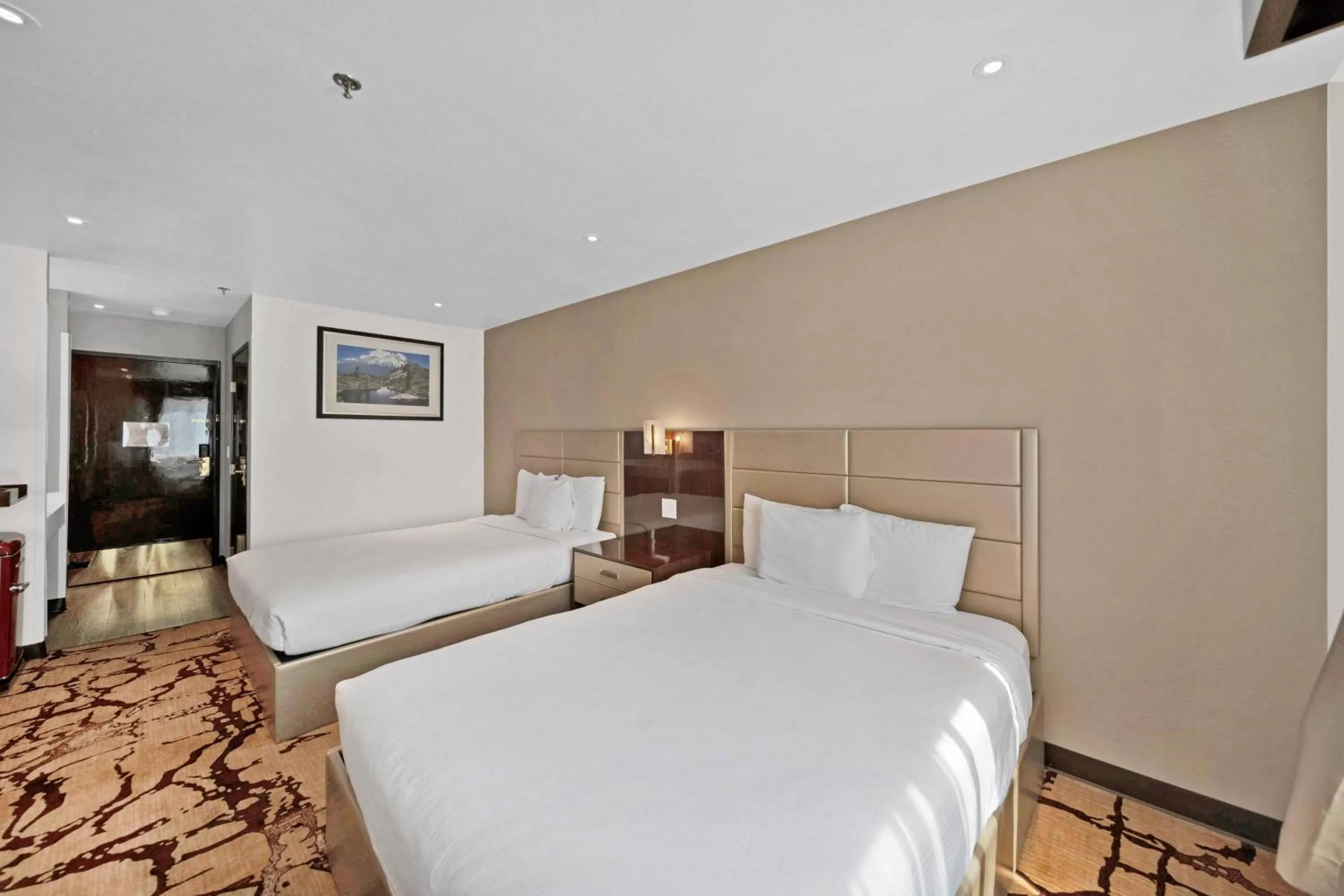 Bedroom, Bed in Baymont by Wyndham Anderson