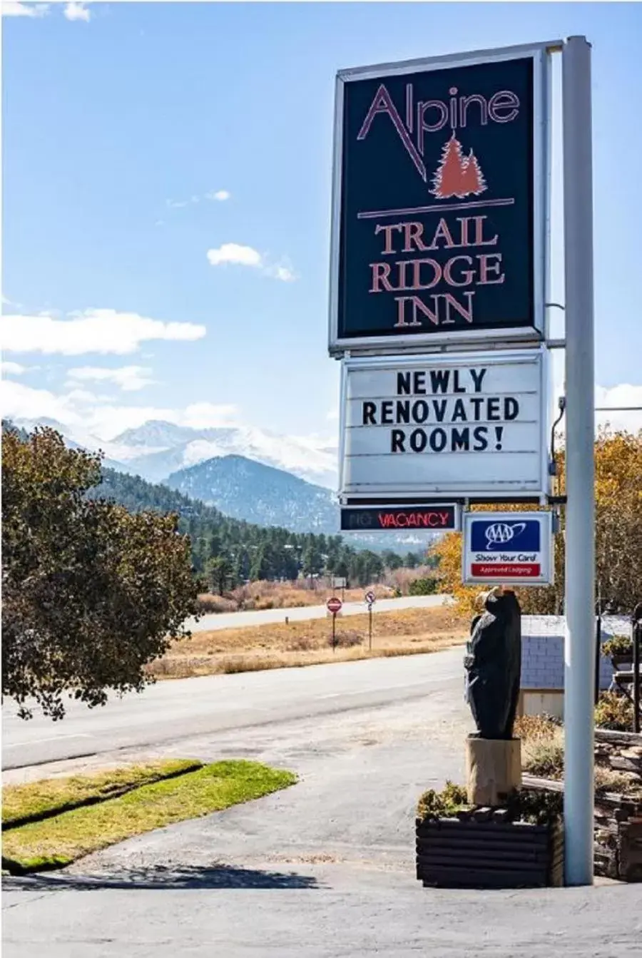 Property logo or sign in Alpine Trail Ridge Inn