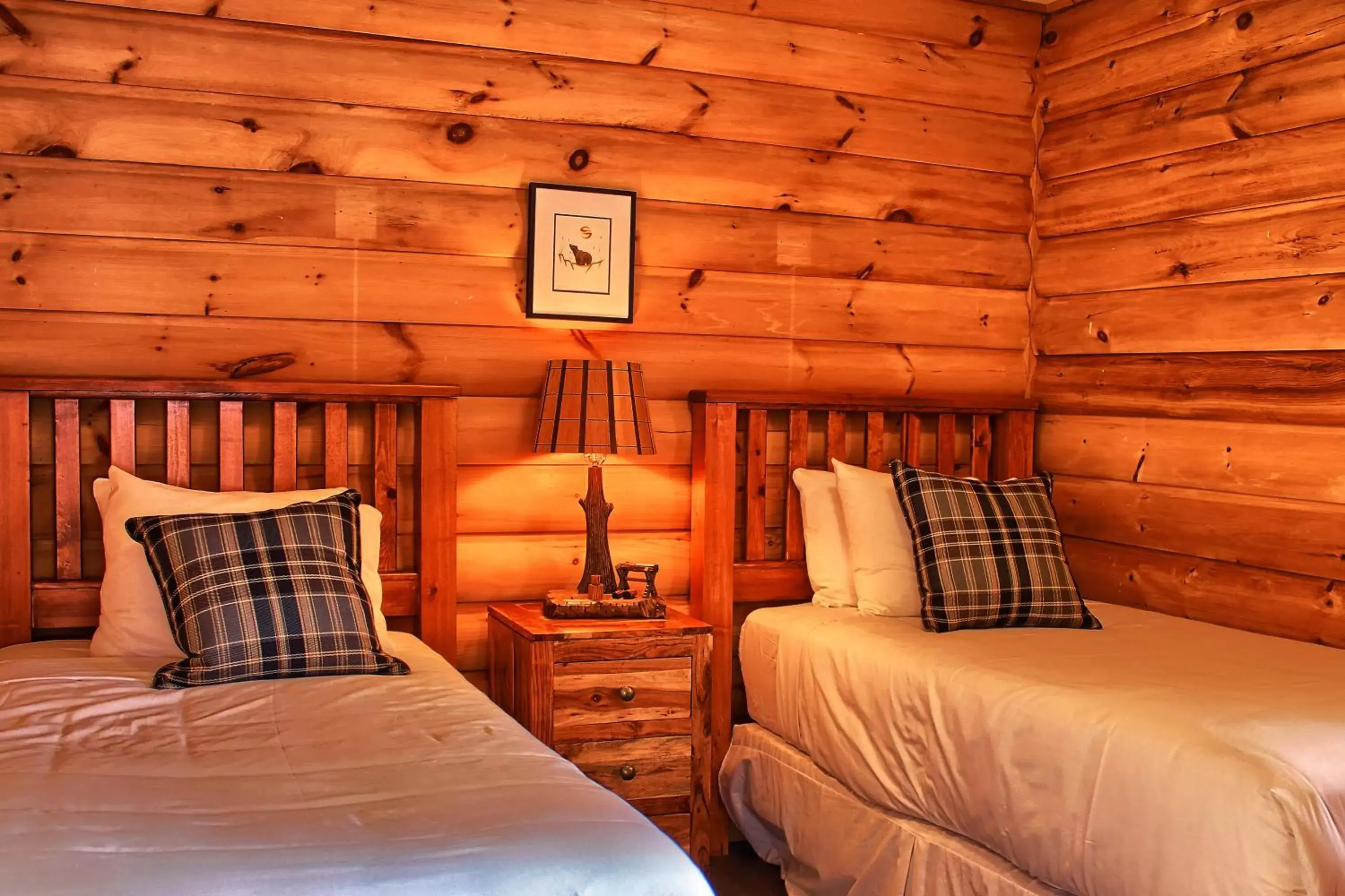 Bedroom, Room Photo in Wild Renfrew Seaside Cottages