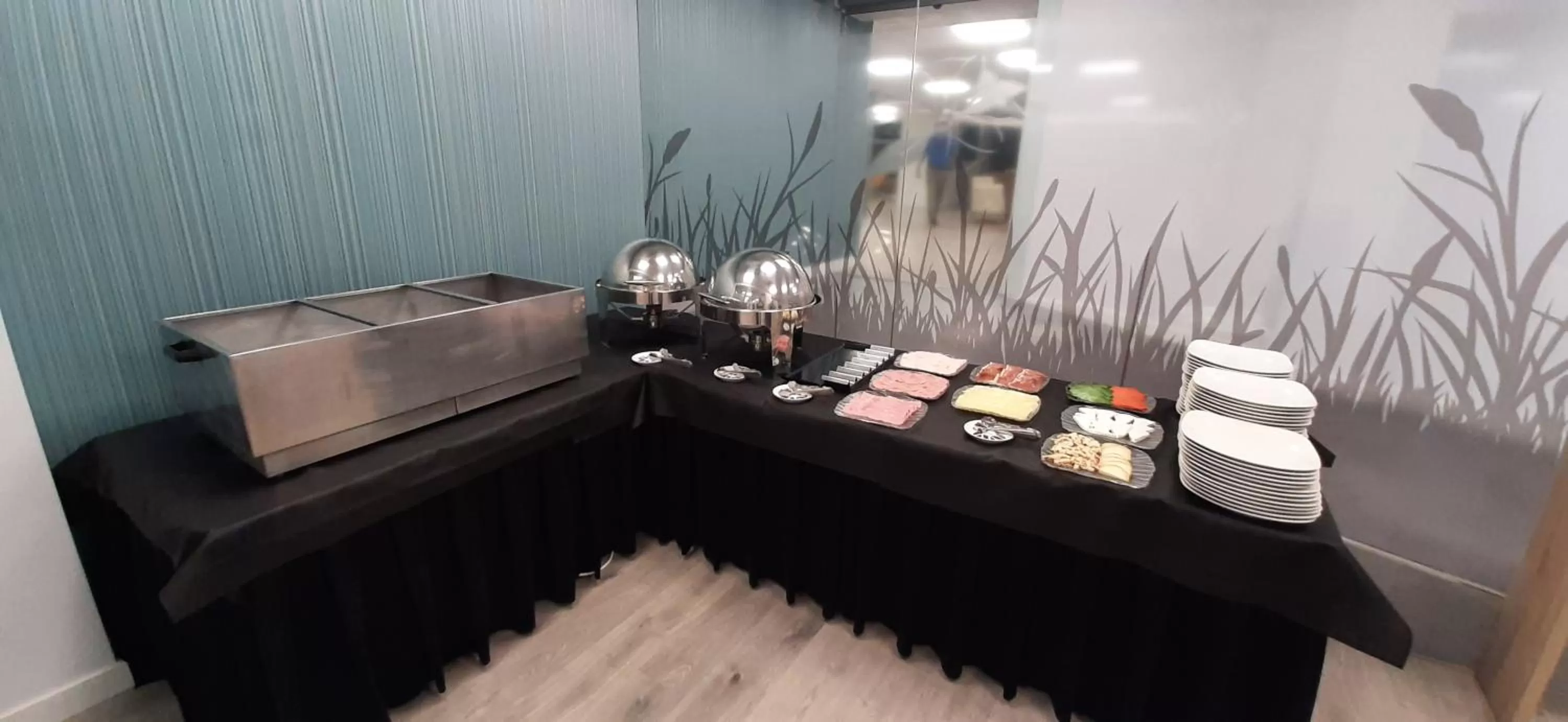 Buffet breakfast in Hotel Azahar