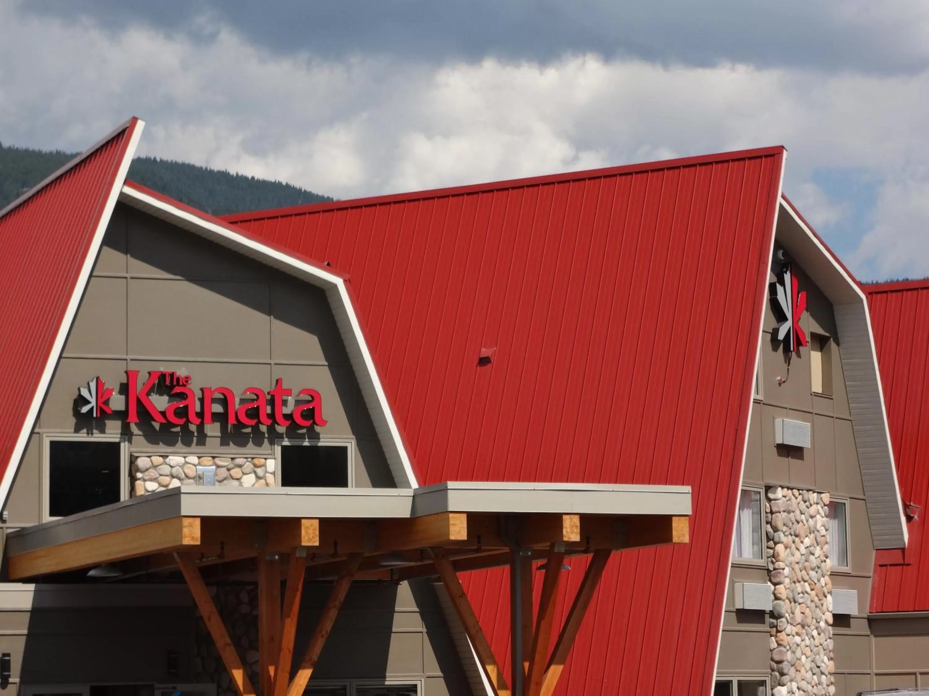 Property building in The Kanata by BCMInns Blairmore