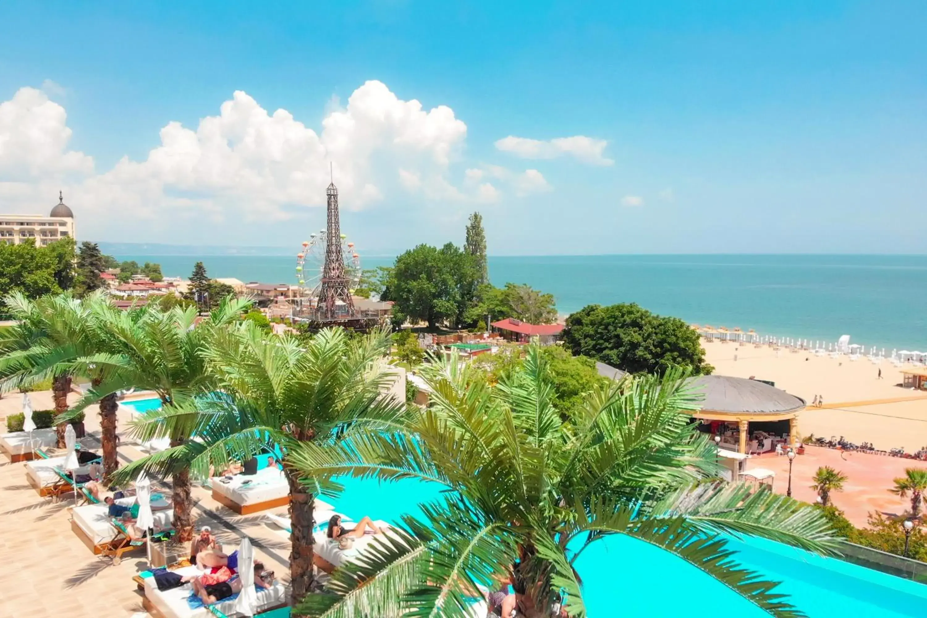 Swimming pool, Pool View in International Hotel Casino & Tower Suites