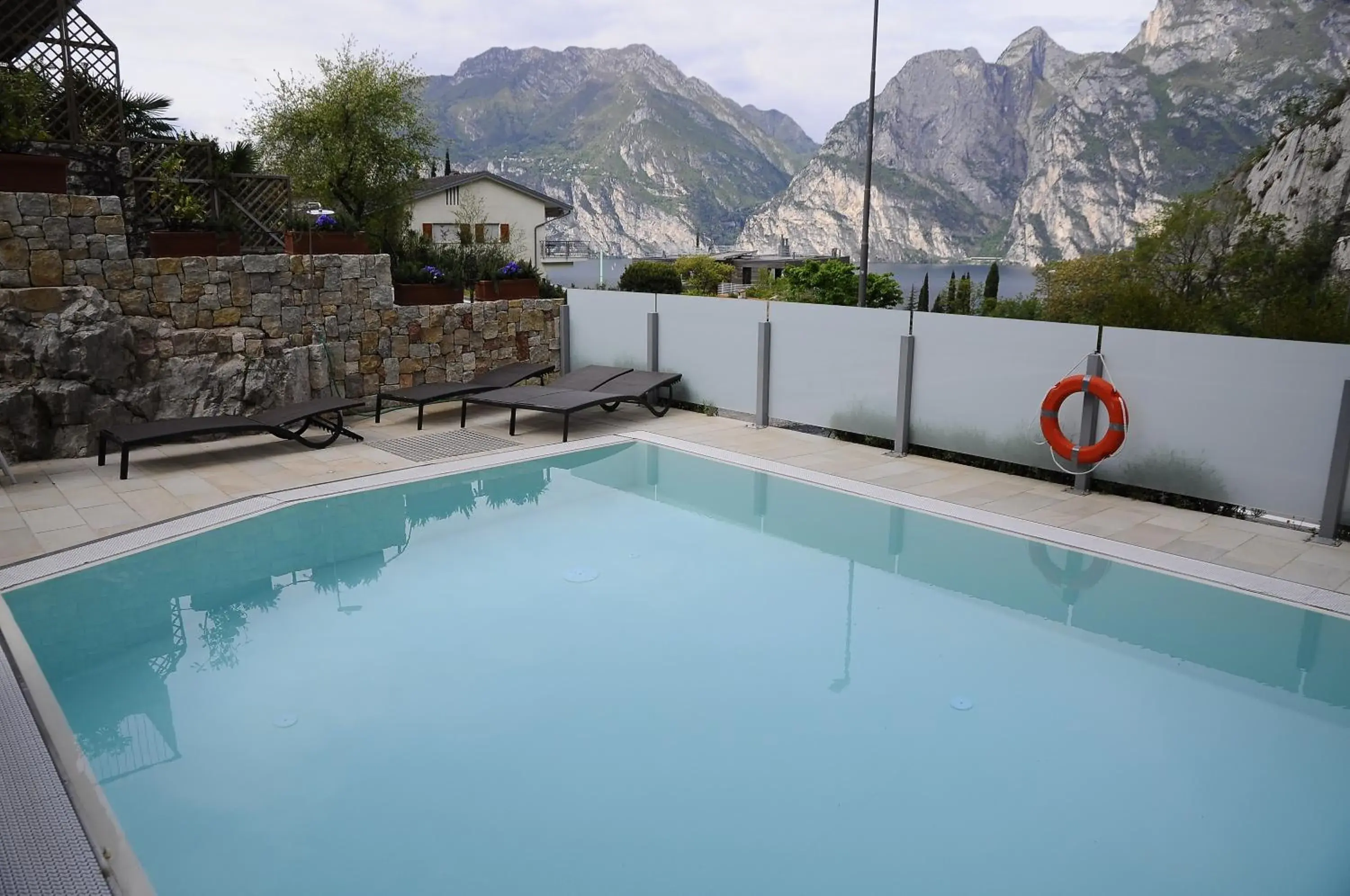 Swimming Pool in SeeLE Garda Hotel