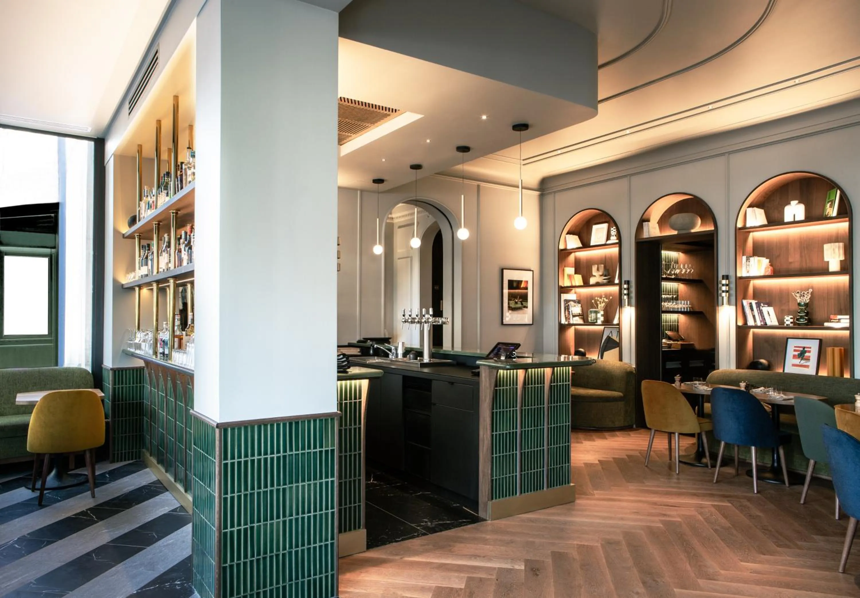 Restaurant/Places to Eat in ibis Styles Paris Gare du Nord TGV