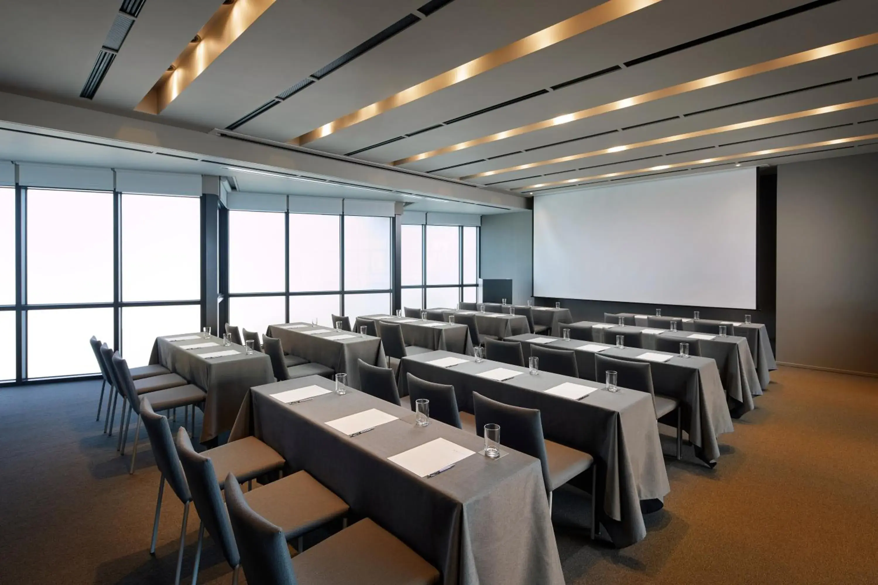 Meeting/conference room in Shilla Stay Samsung