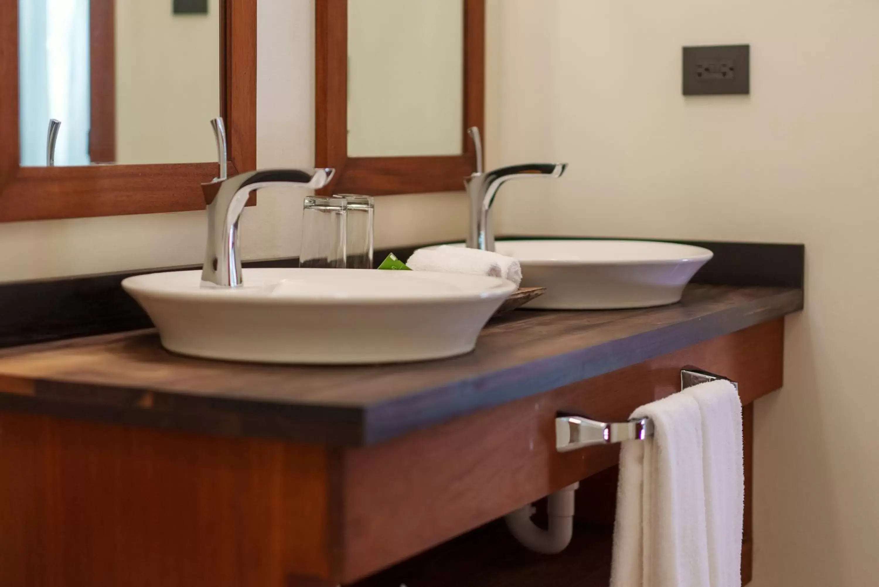 Bathroom in Ka'ana Resort & Spa