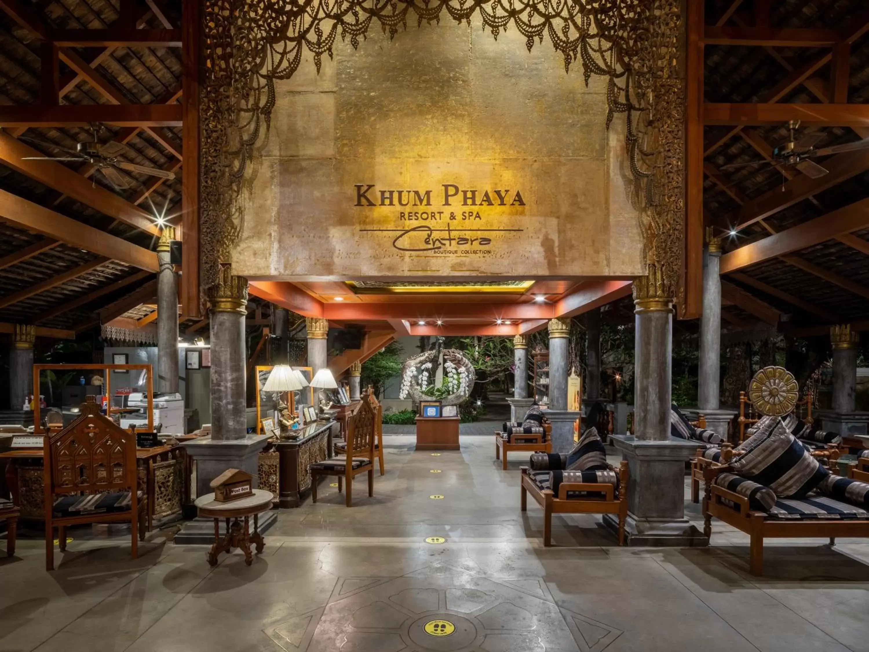Lobby or reception in Centara Khum Phaya Resort & Spa, Centara Boutique Collection