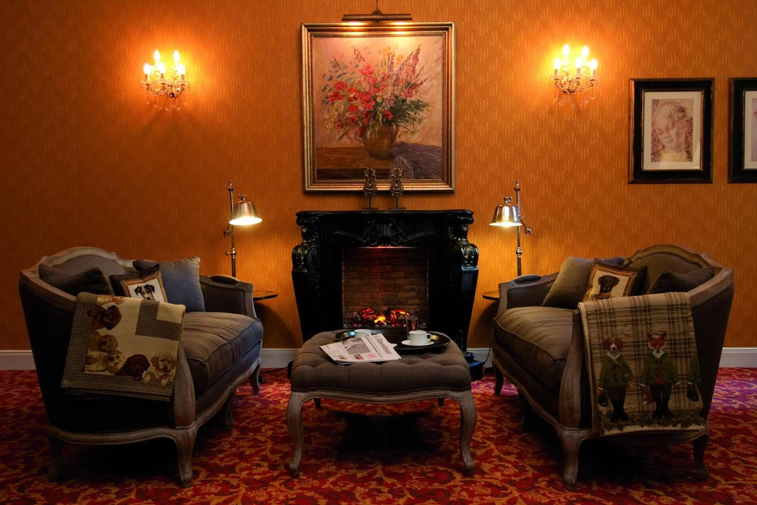 Library in Hotel City House