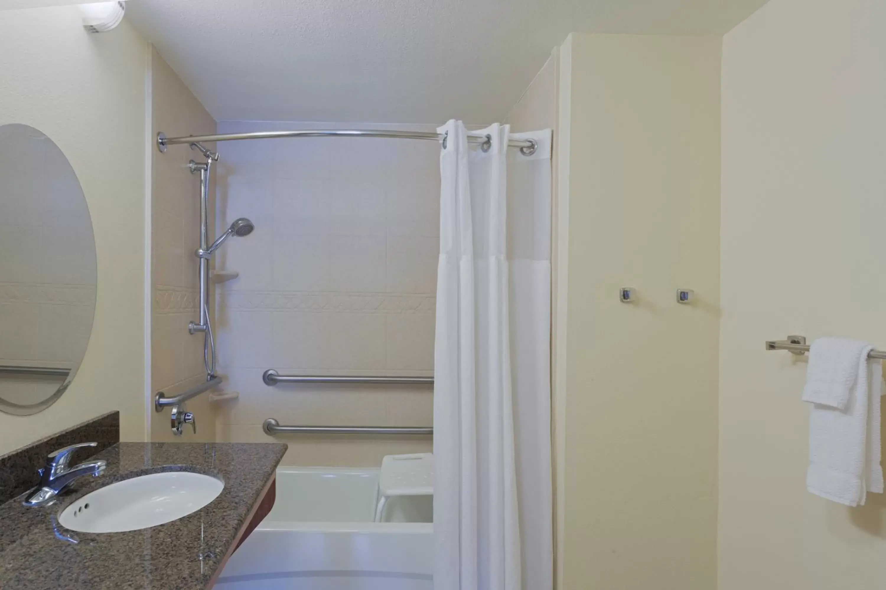 Photo of the whole room, Bathroom in Staybridge Suites Tallahassee I-10 East, an IHG Hotel