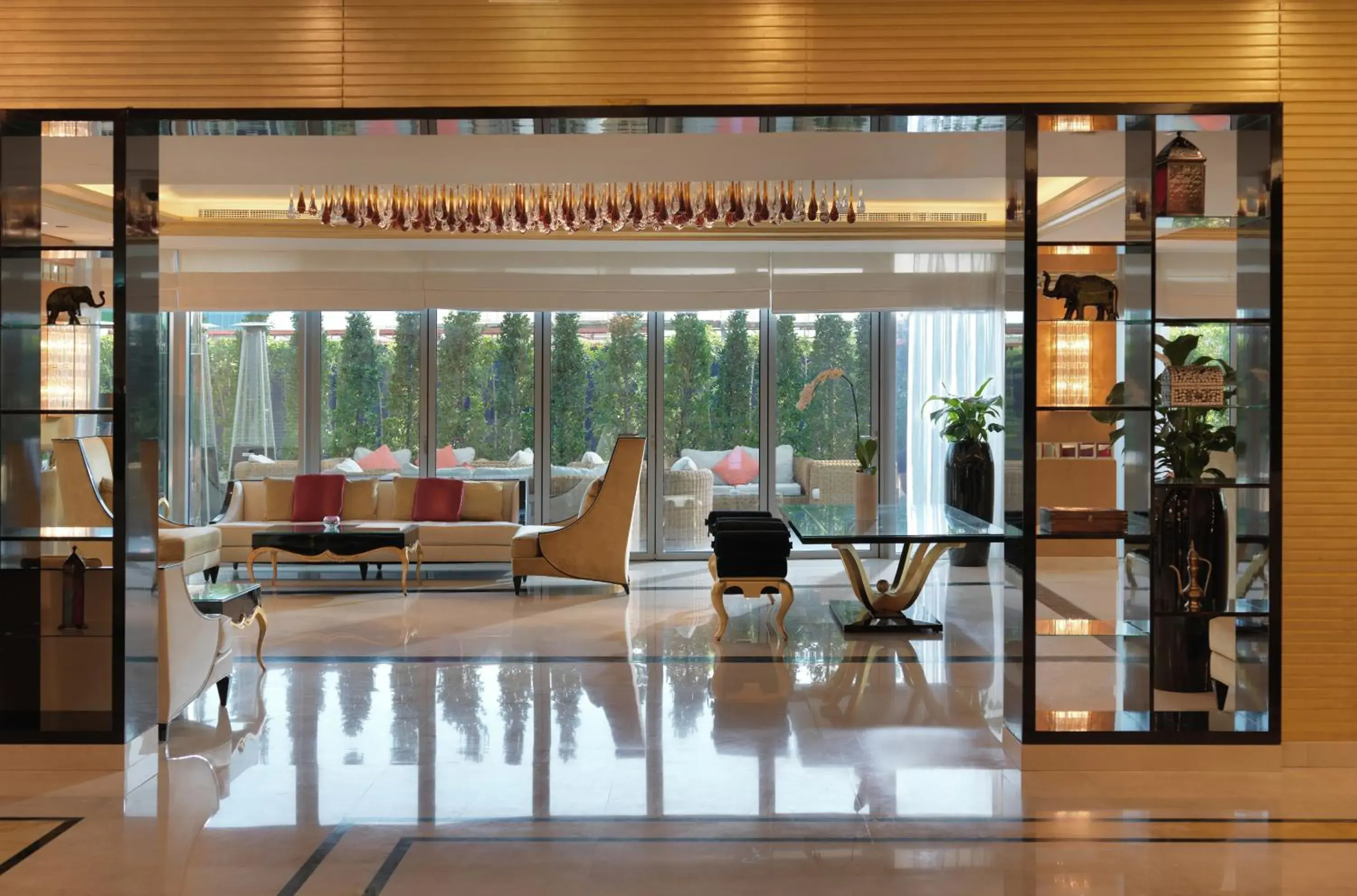Lobby or reception, Restaurant/Places to Eat in Damac Maison Dubai Mall Street