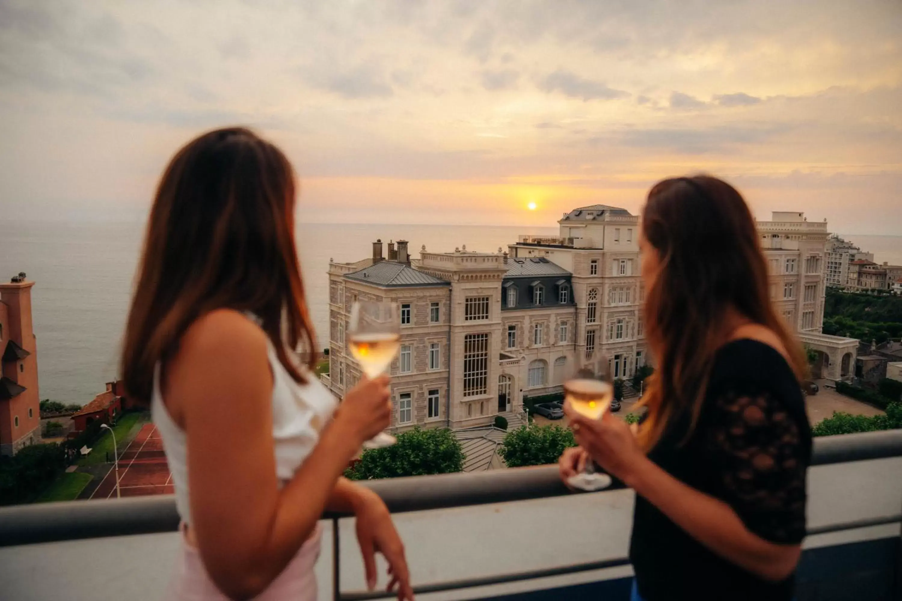 Patio in Radisson Blu Hotel Biarritz