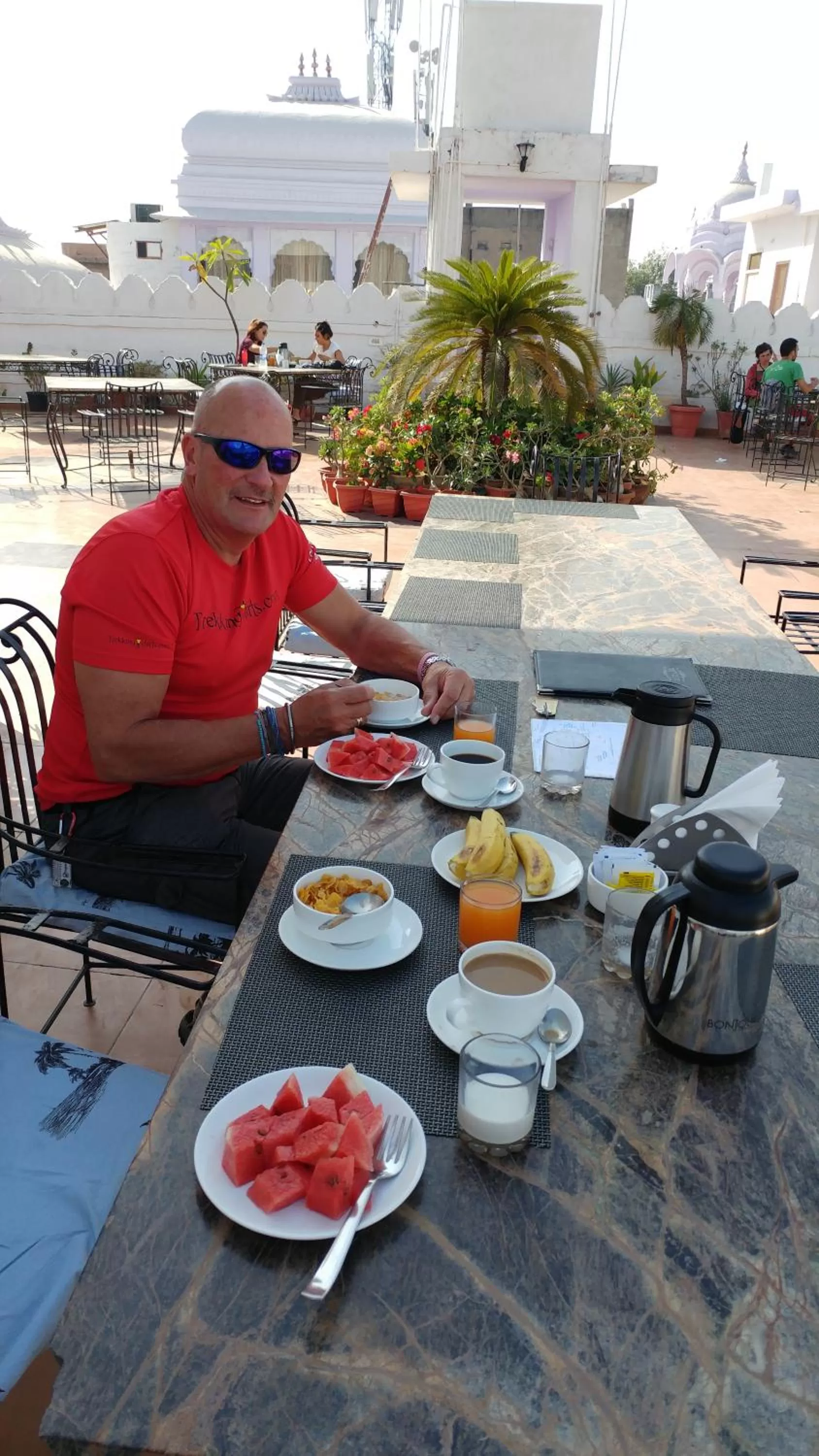 Breakfast in Nirvana Home