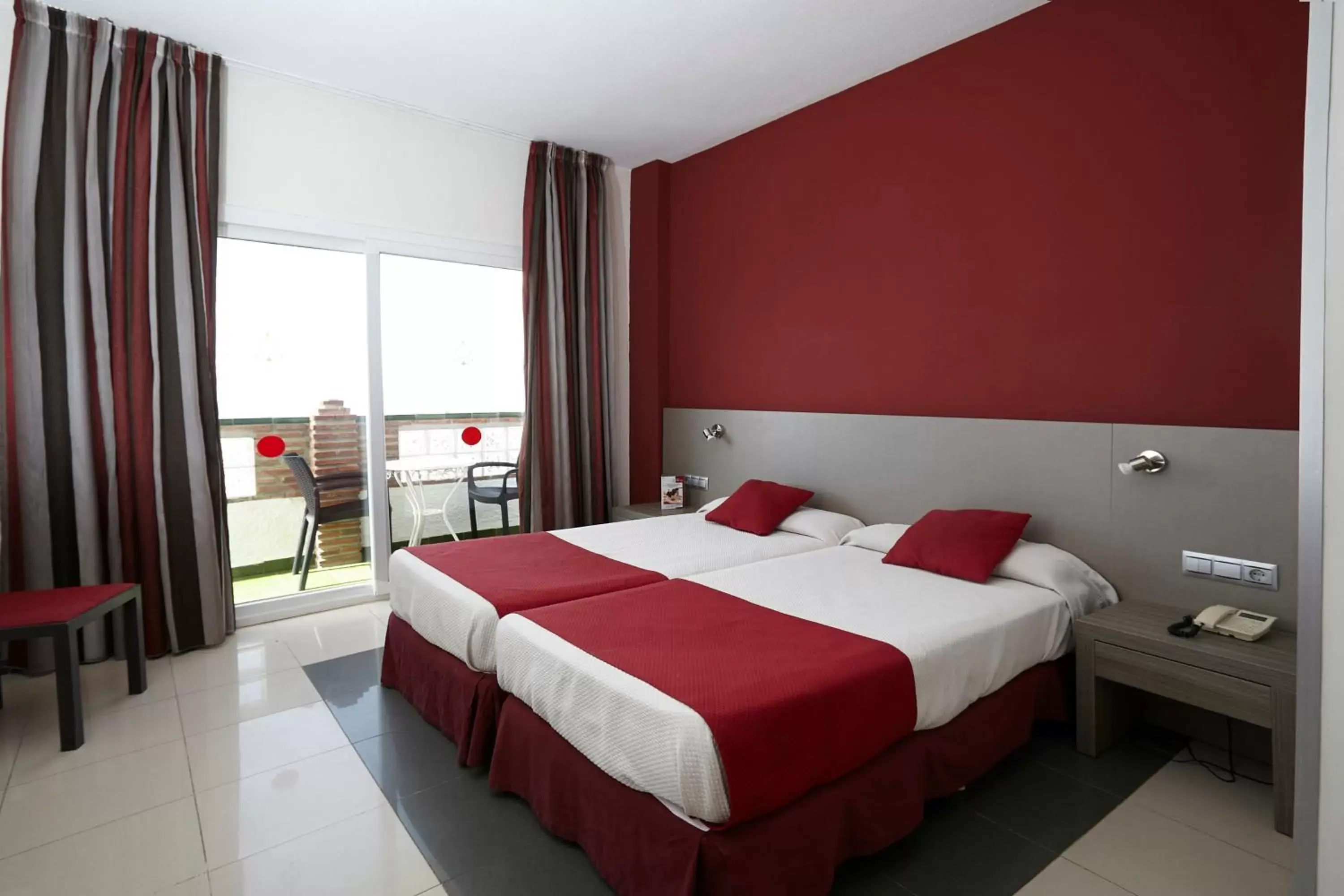 Bed in Hotel Nerja Club Spa by Dorobe