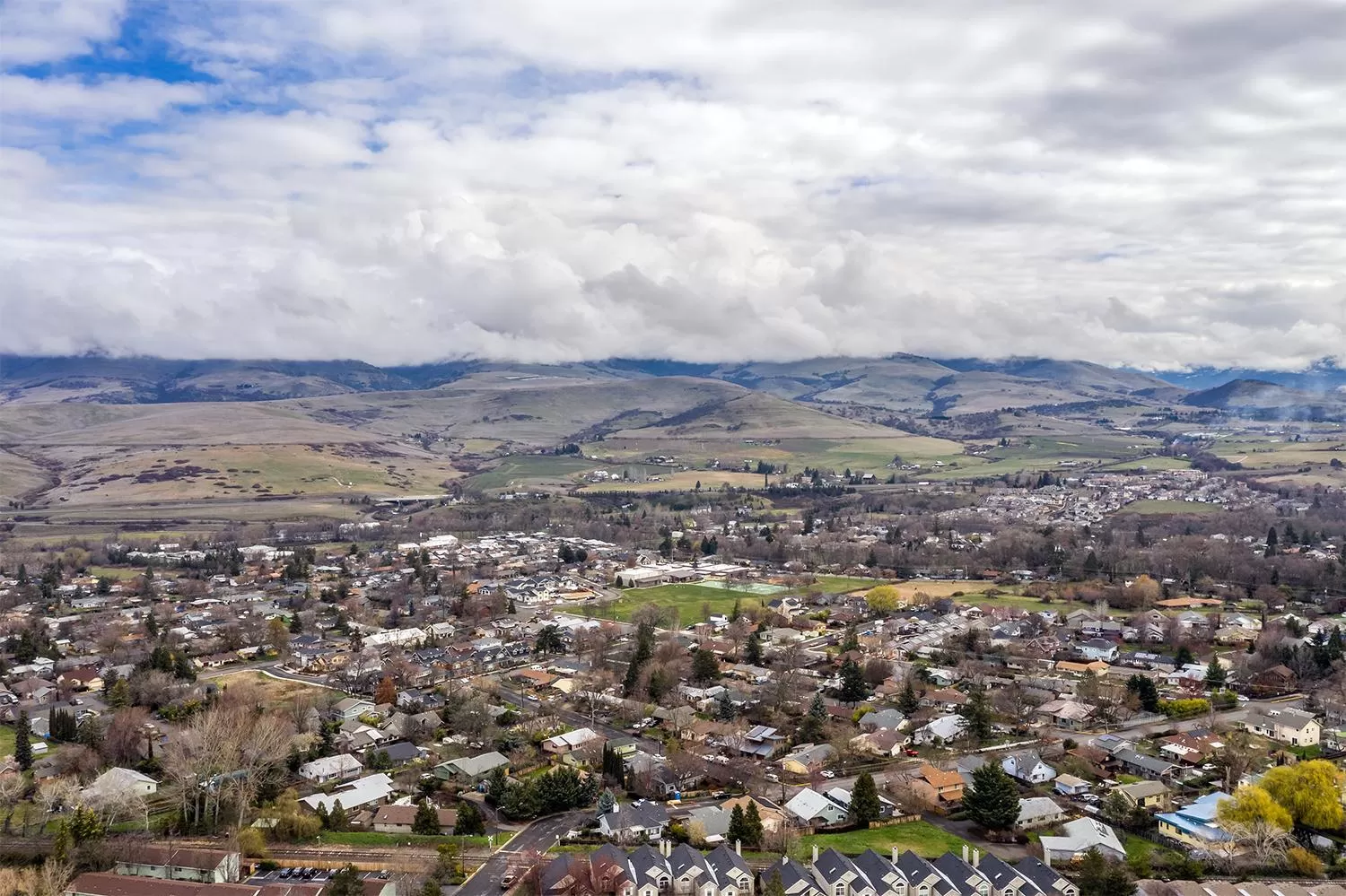 Property building in Abigail's Bed and Breakfast Inn