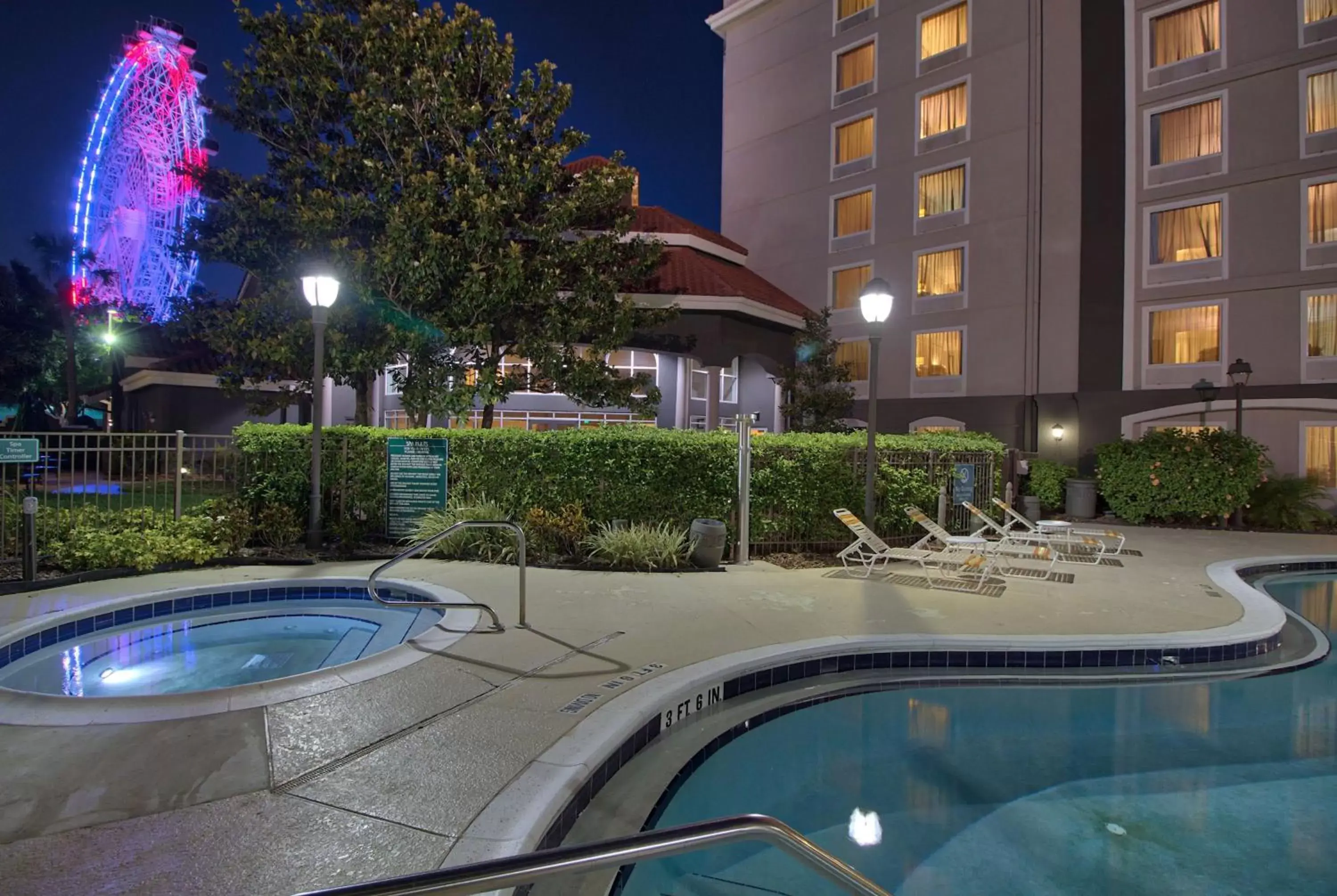 Pool view, Swimming Pool in La Quinta by Wyndham Orlando I Drive/Conv Center