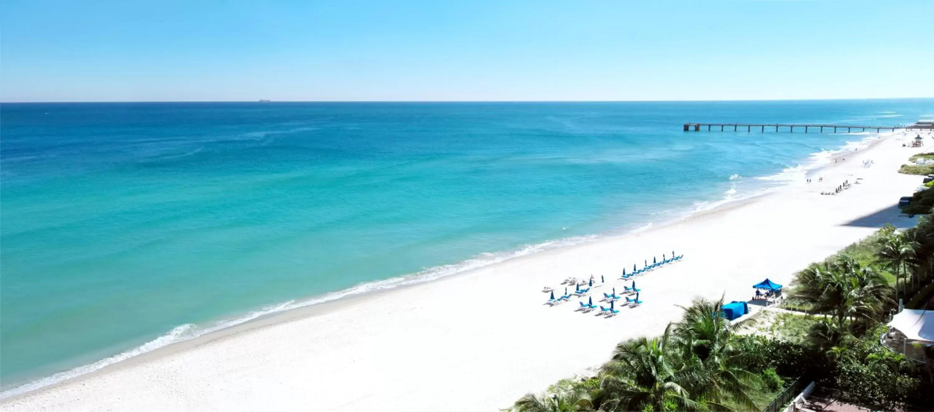 Beach in Sole Miami, A Noble House Resort