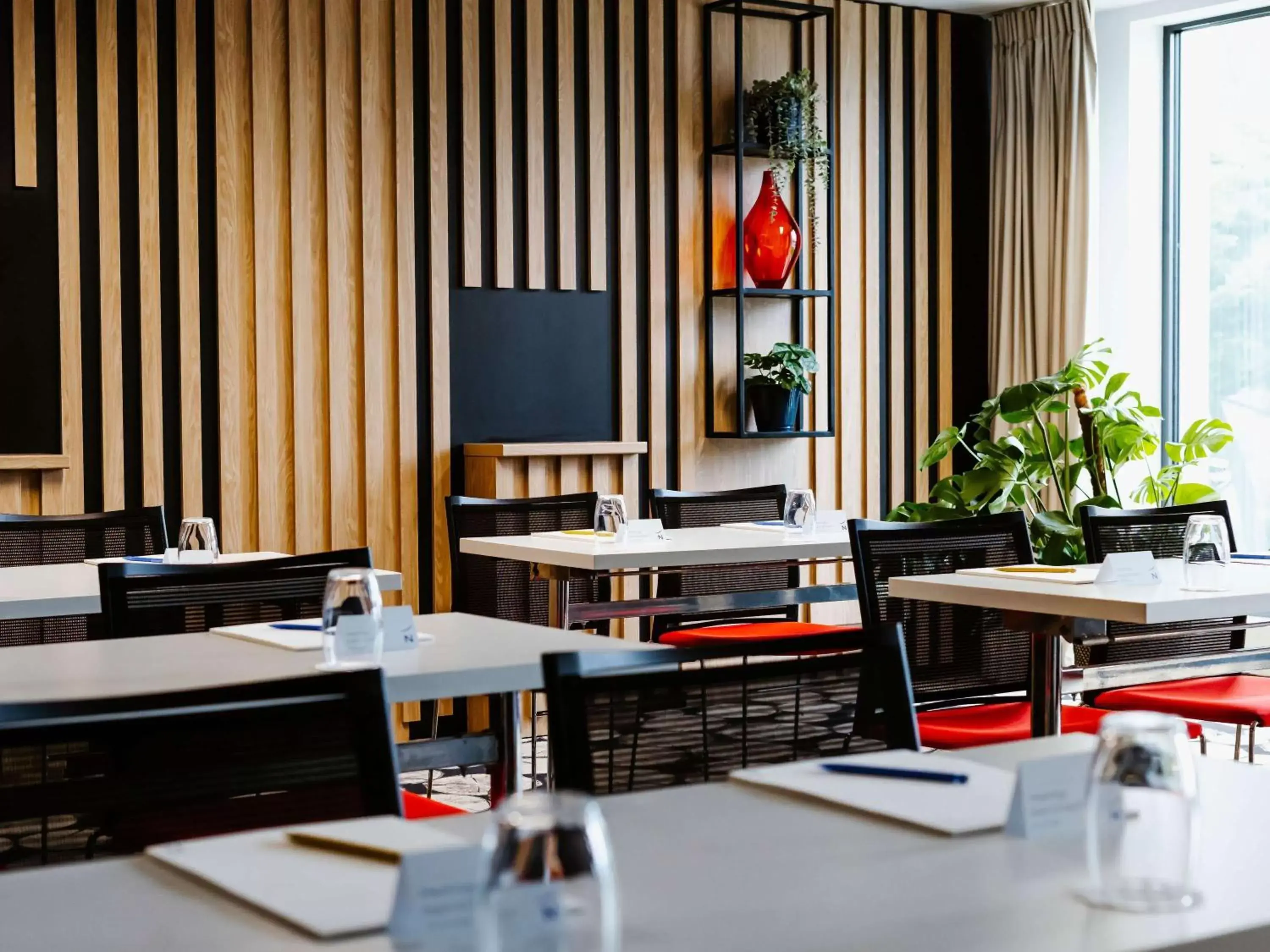 Meeting/conference room, Restaurant/Places to Eat in Novotel Kraków City West